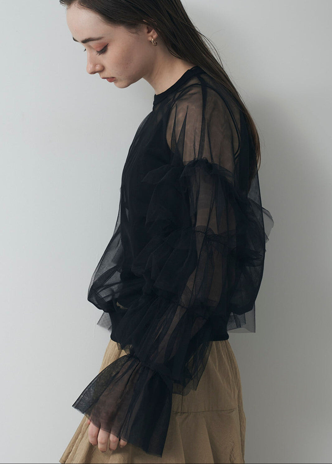 TULLE RUFFLE SLEEVE TOPS