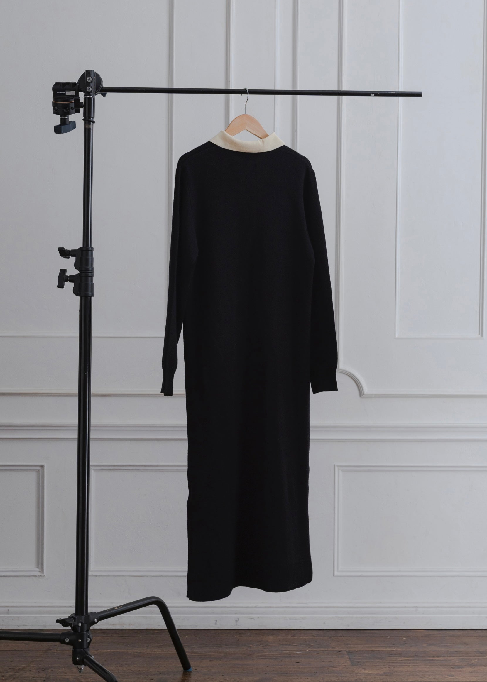 BICOLOR POLO KNIT DRESS