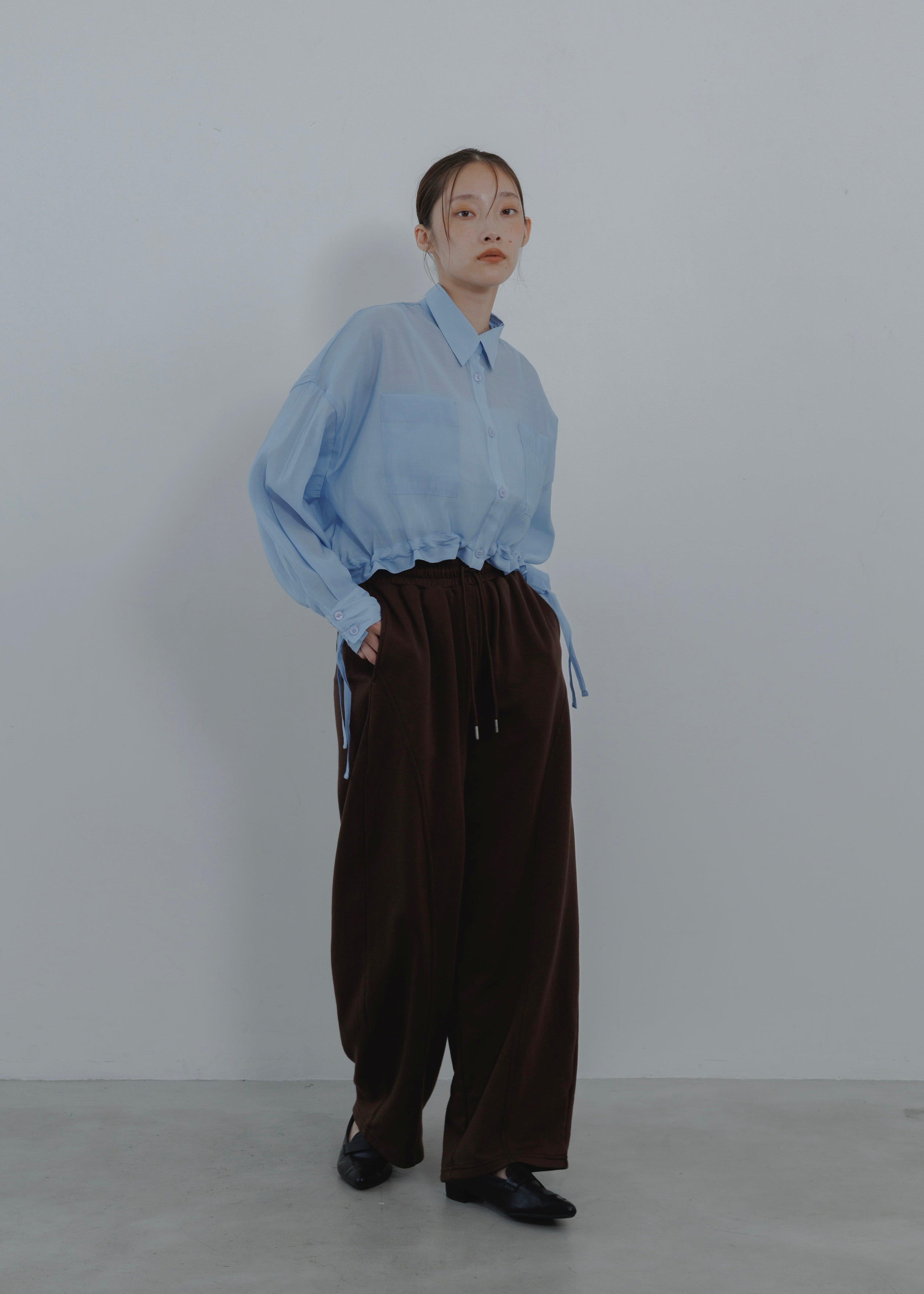 SHEER GATHER SHORT BLOUSE