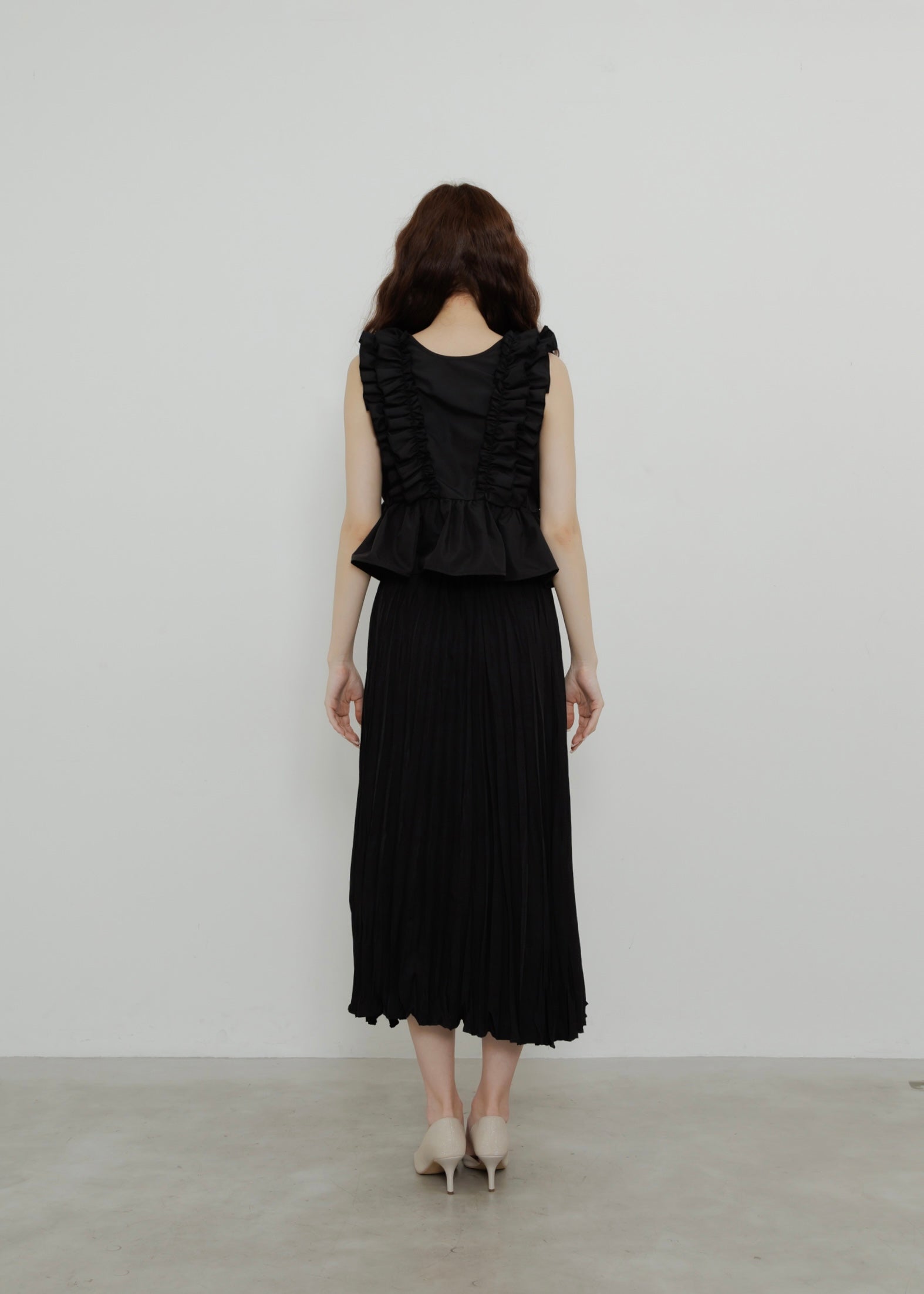 CRUSH PLEATS SKIRT