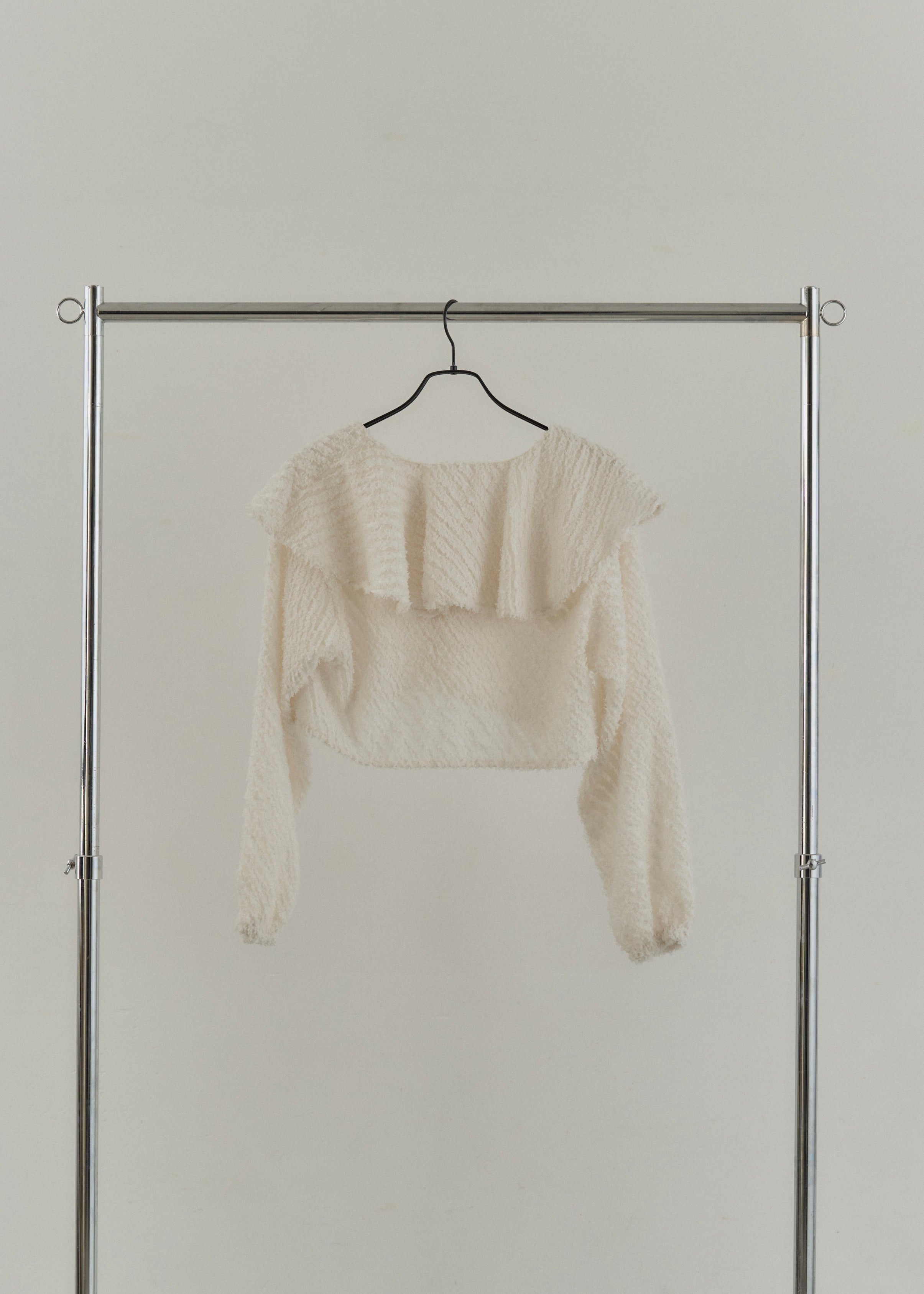 FRINGE CROPPED BLOUSE