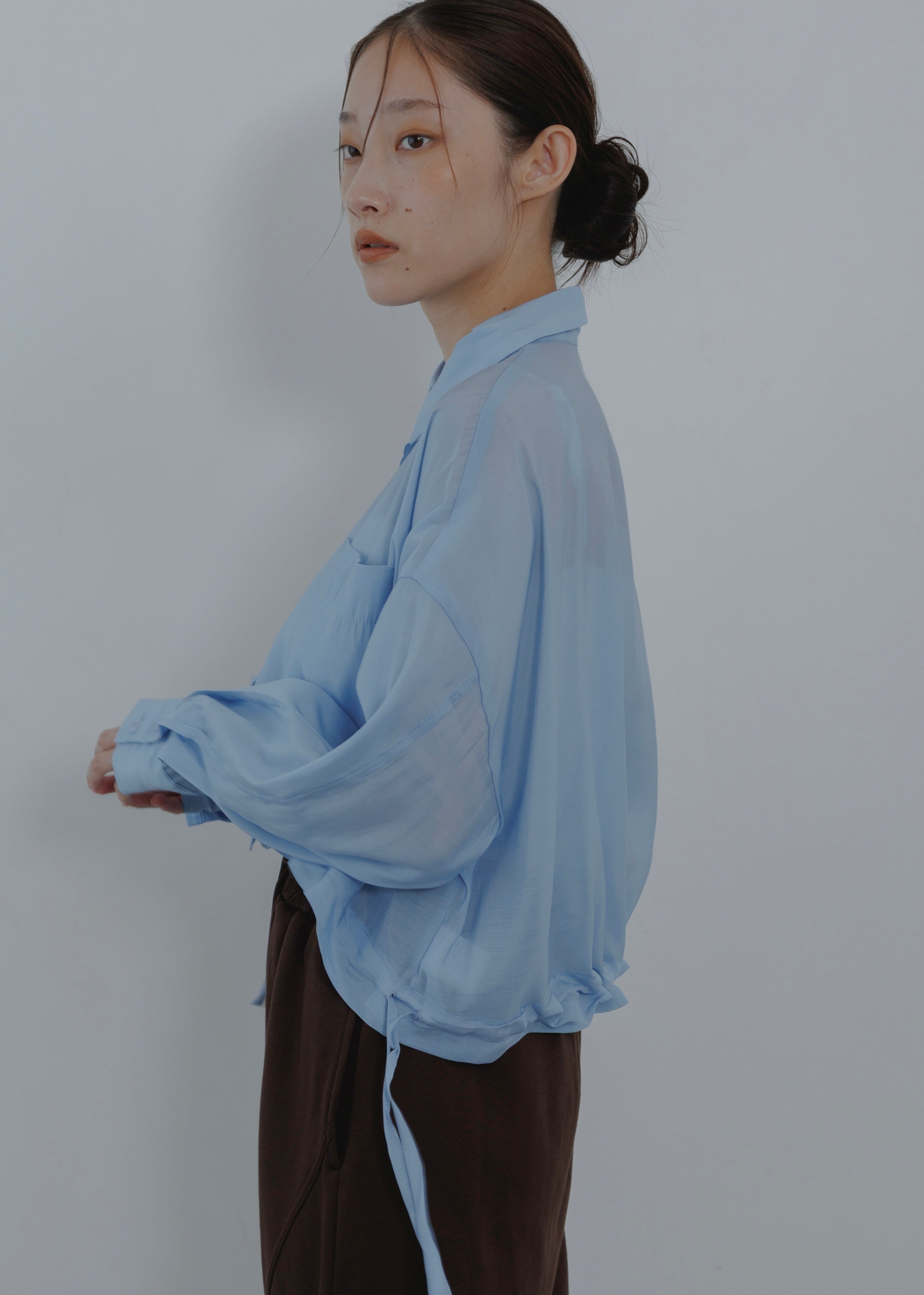 SHEER GATHER SHORT BLOUSE