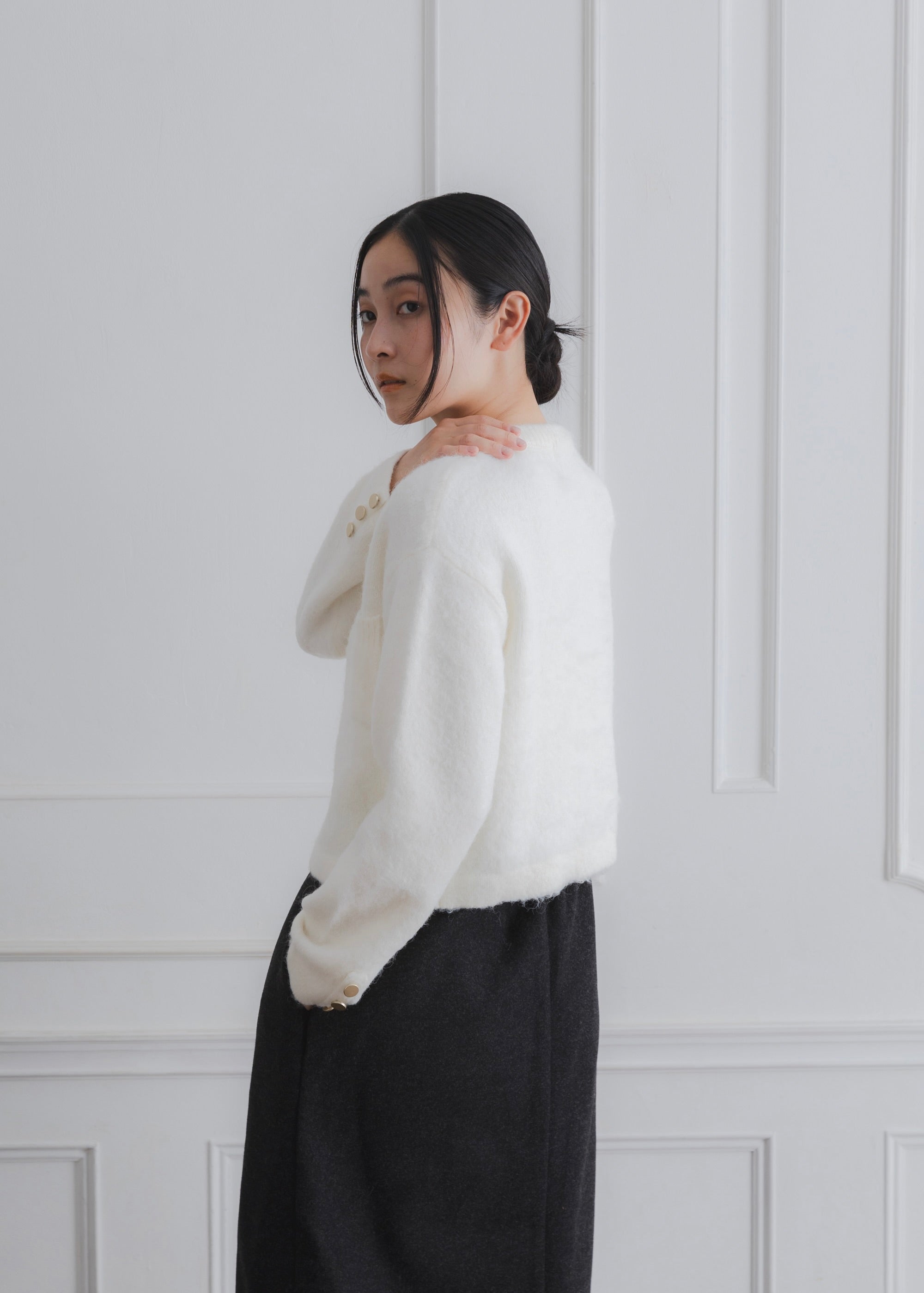 CROPPED SHAGGY CARDIGAN