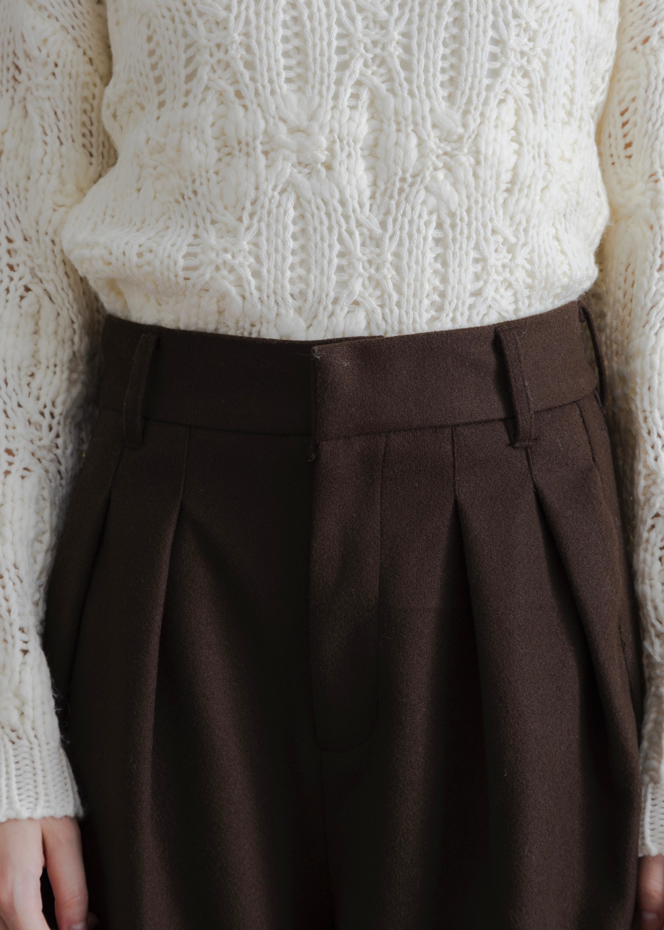 FAUX WOOL TUCK PANTS