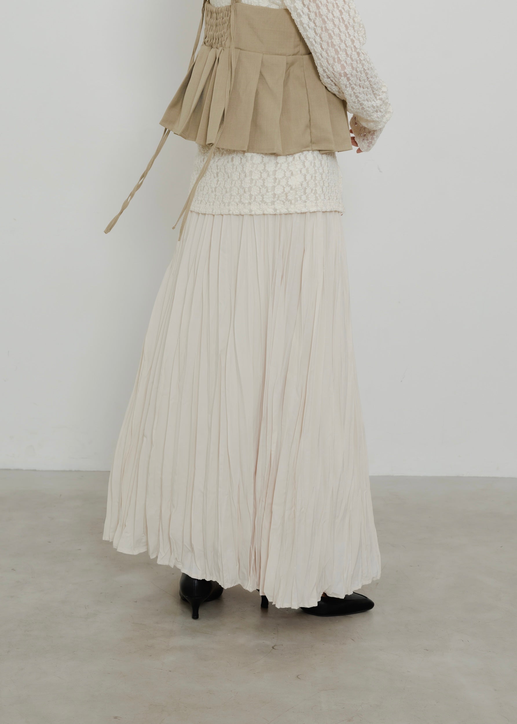 CRUSH PLEATS SKIRT