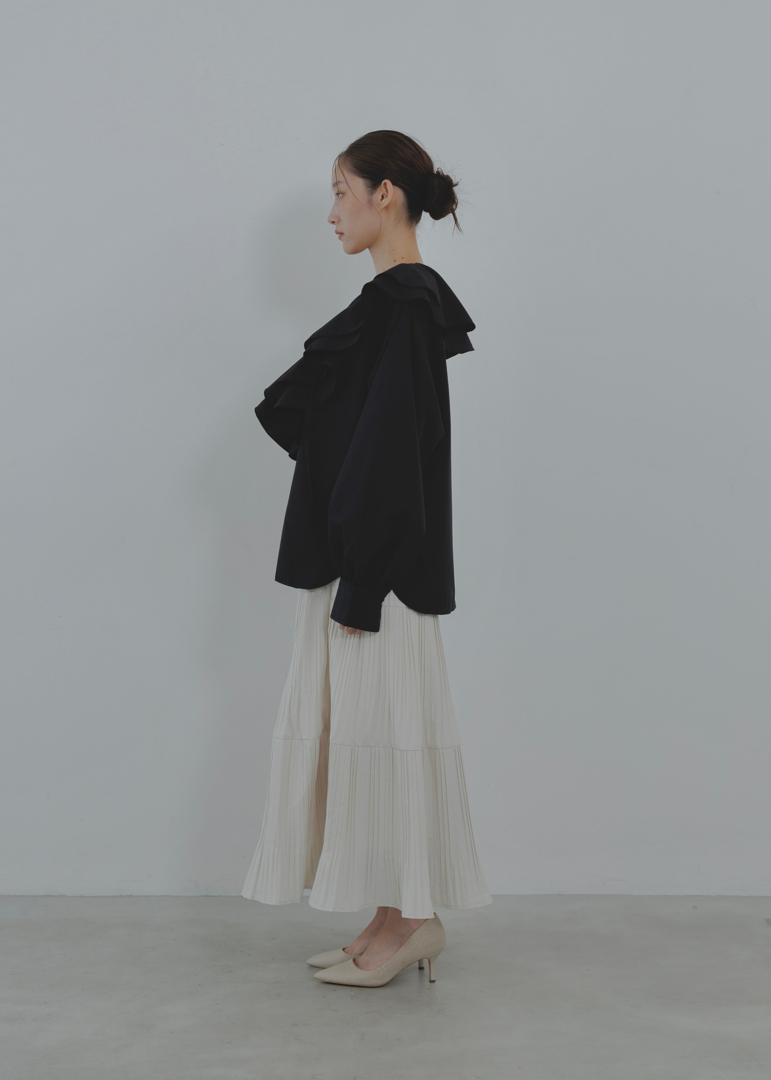 TIERED PLEATS SKIRT