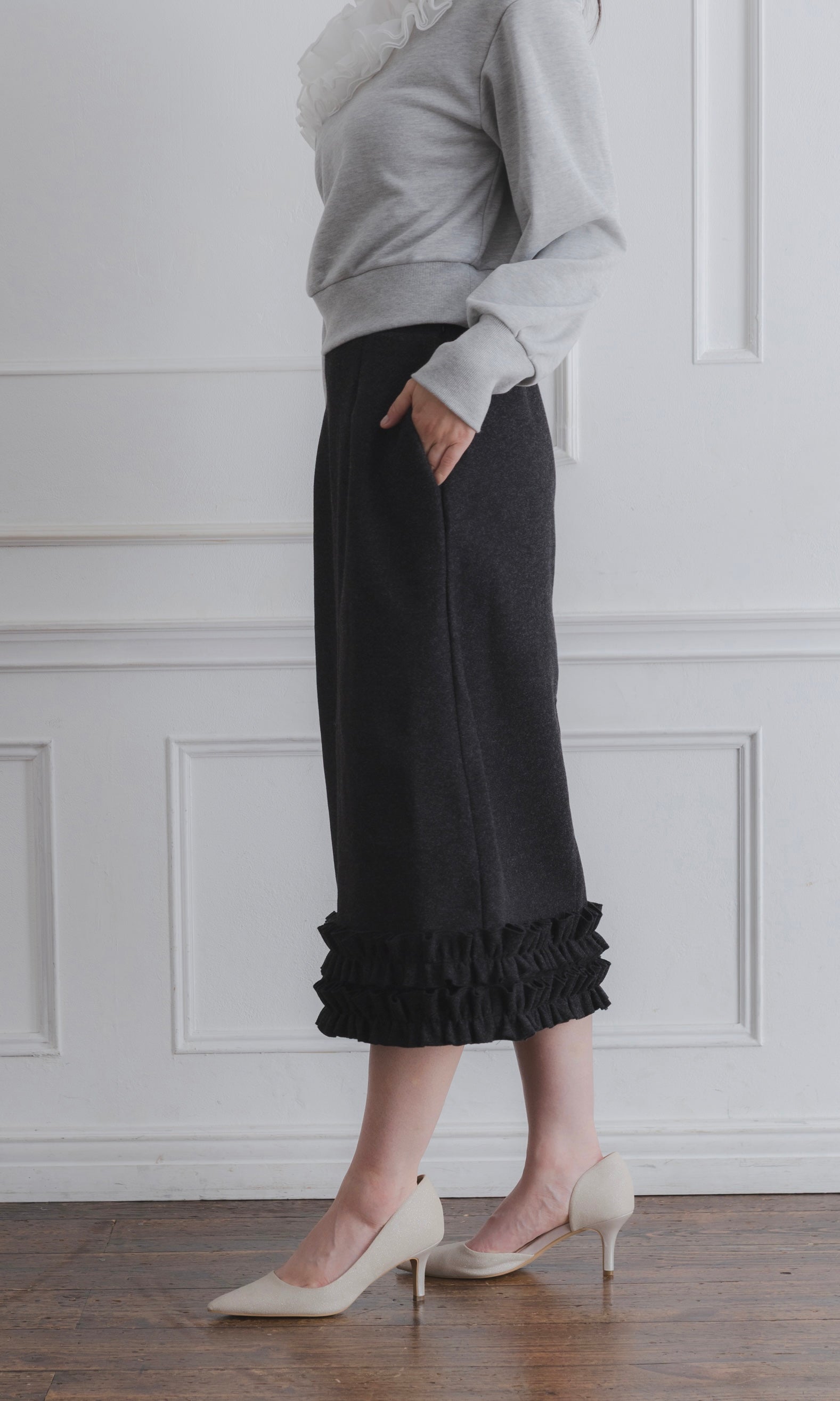 FRILL SKIRT