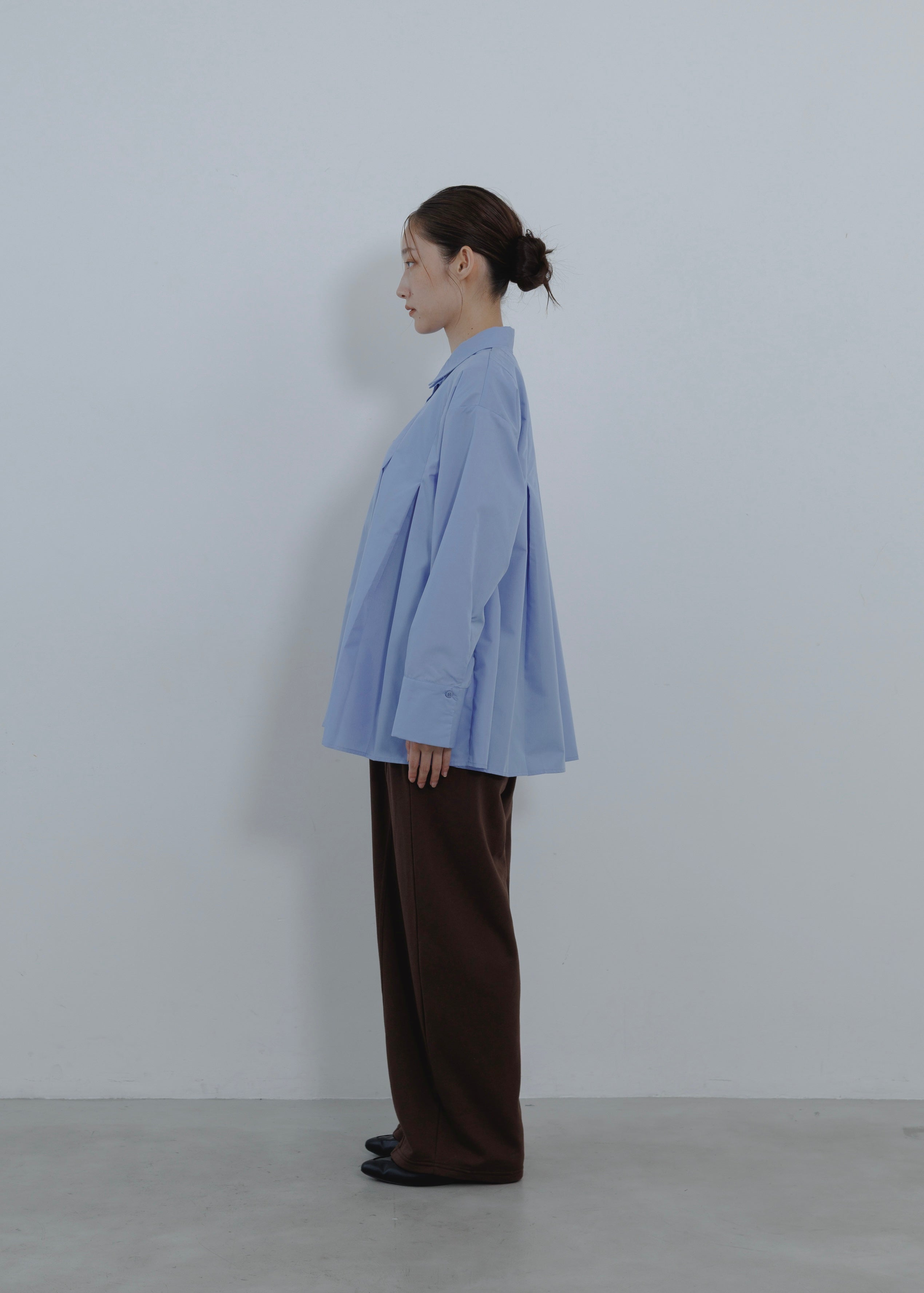BROAD PLEATS SHIRT