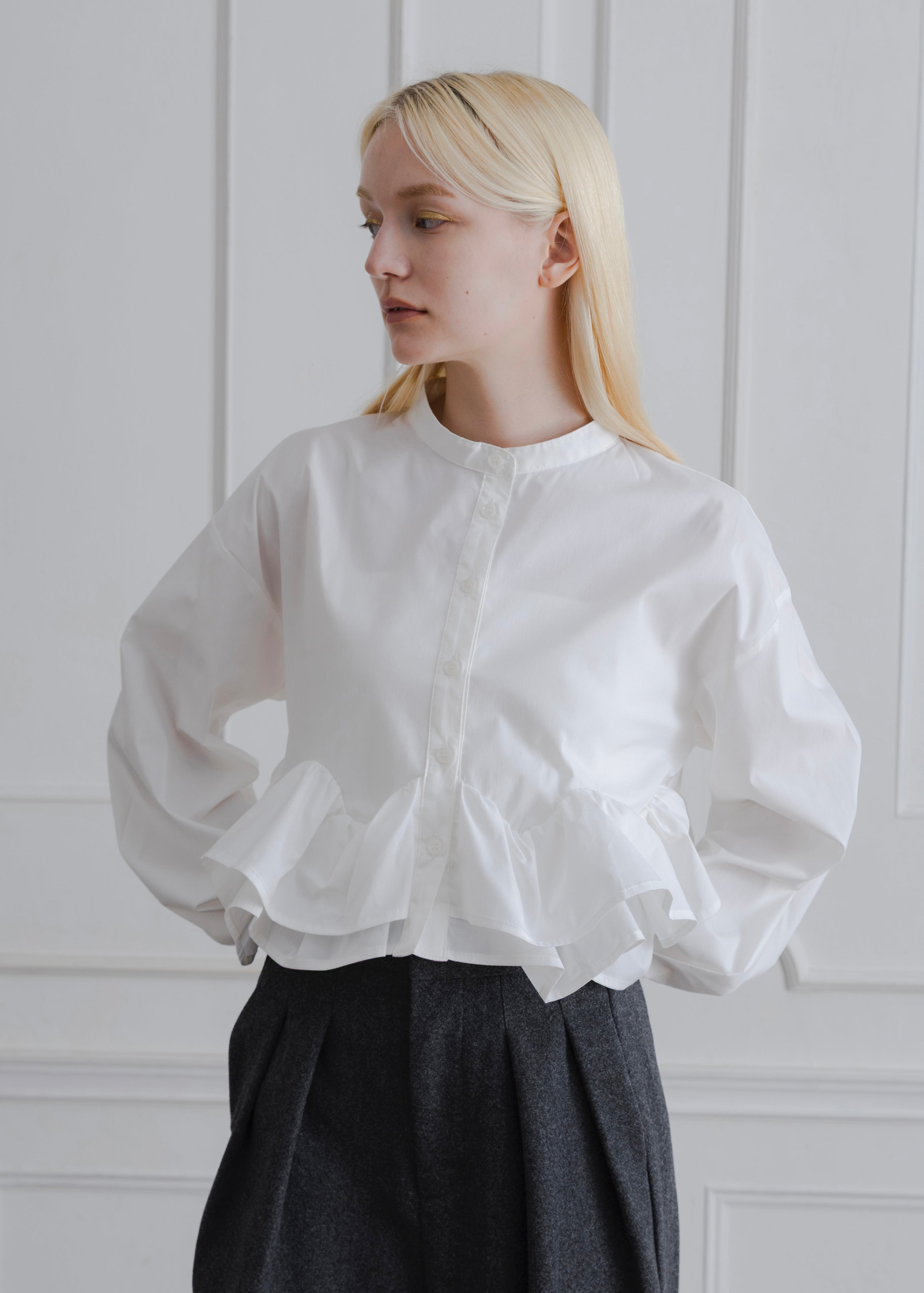 FRILL HEM BLOUSE