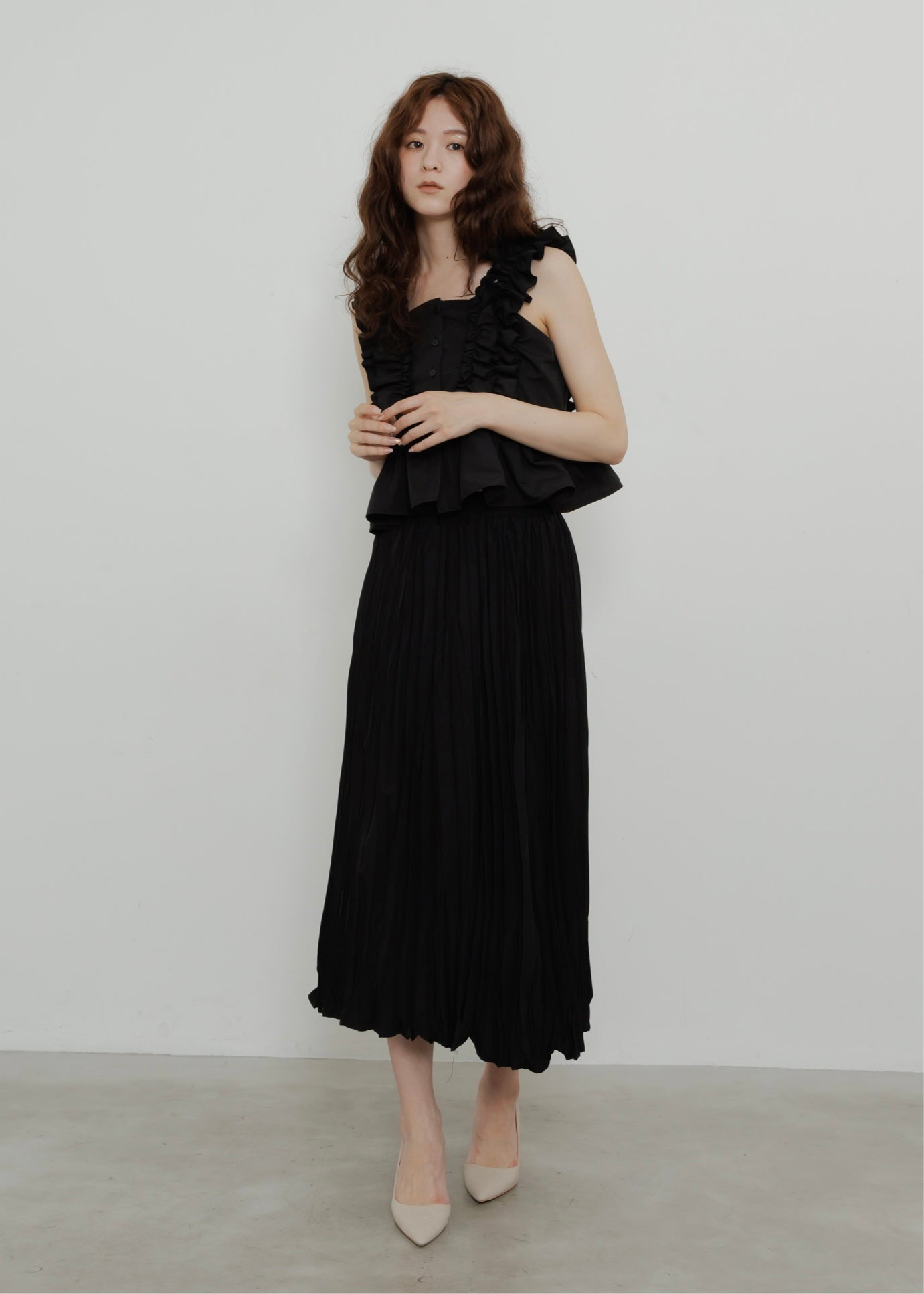 CRUSH PLEATS SKIRT