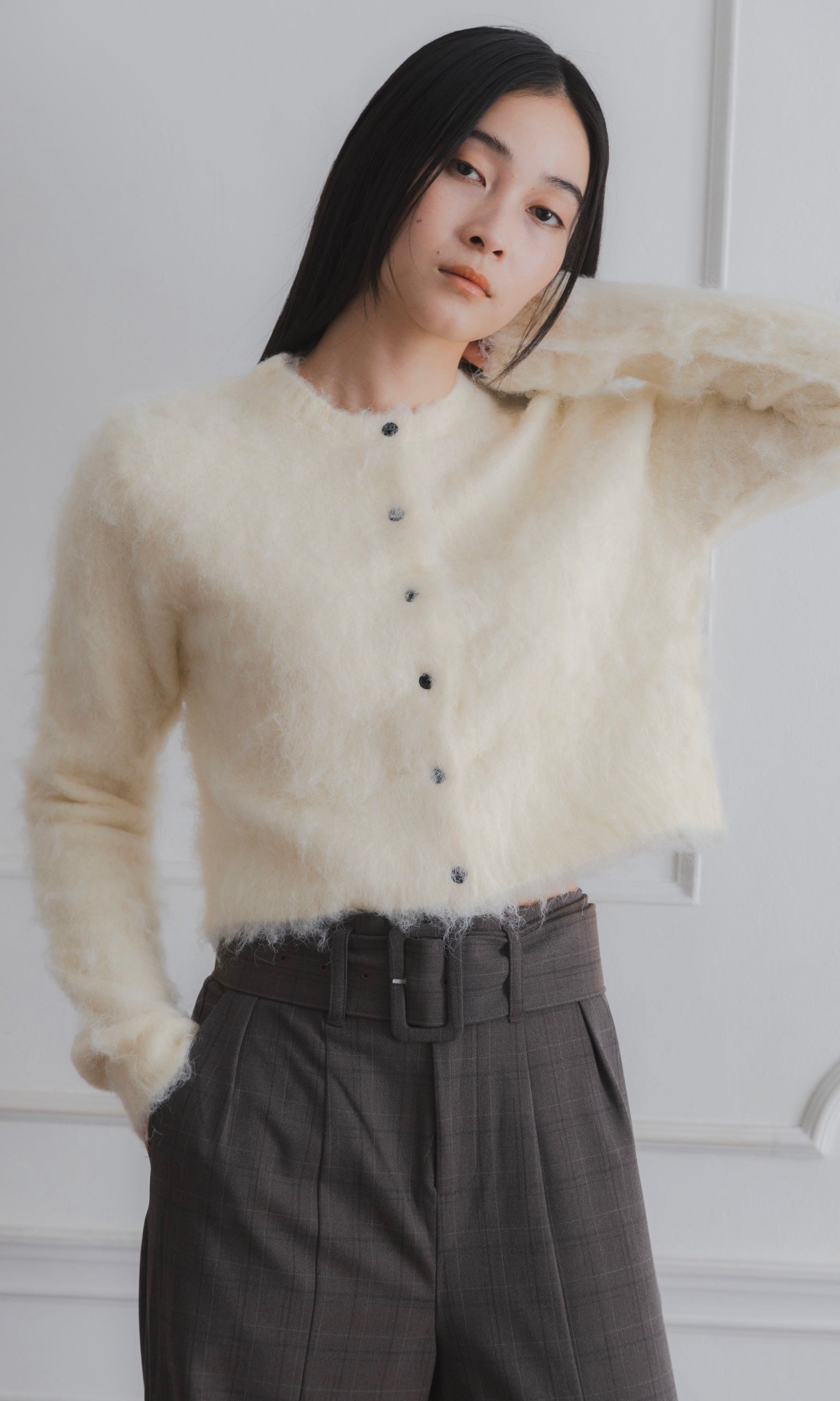 MOHAIR TOUCH CROPPED CARDIGAN