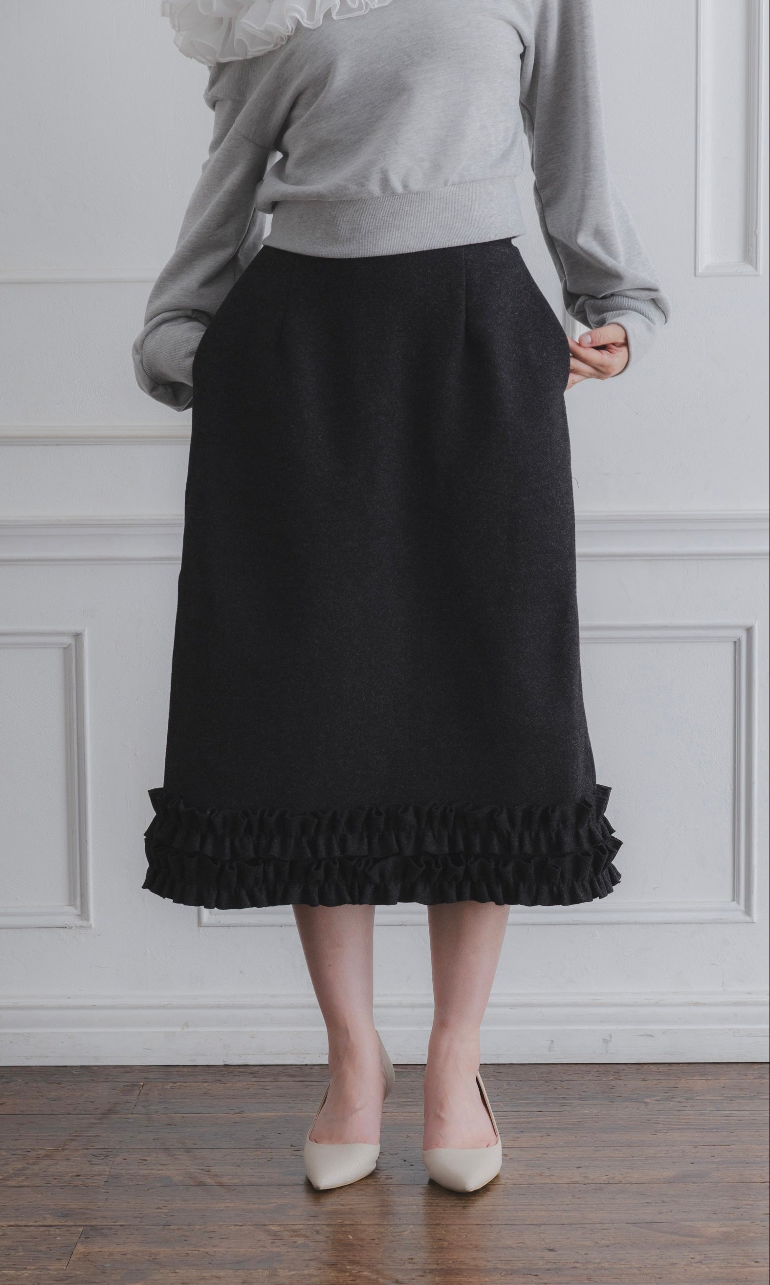 FRILL SKIRT