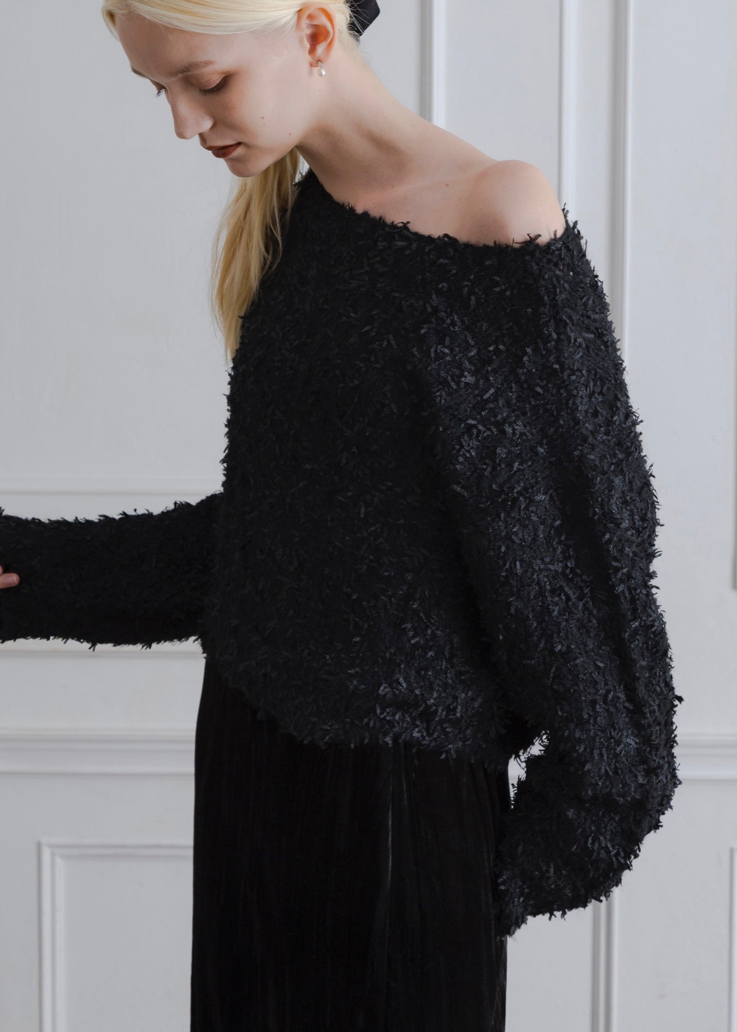 SHAGGY KNIT PULLOVER