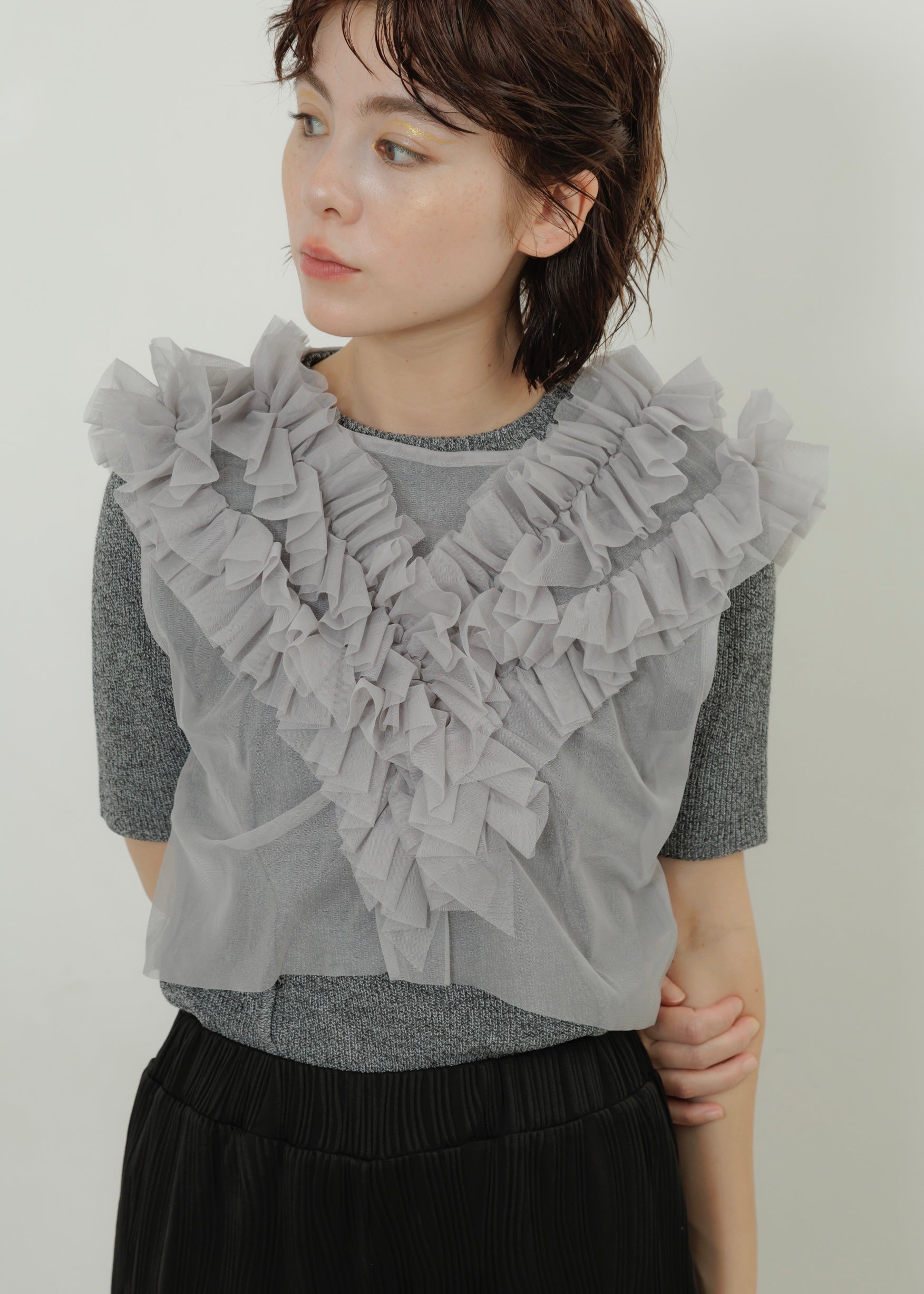 TULLE FRILL VEST