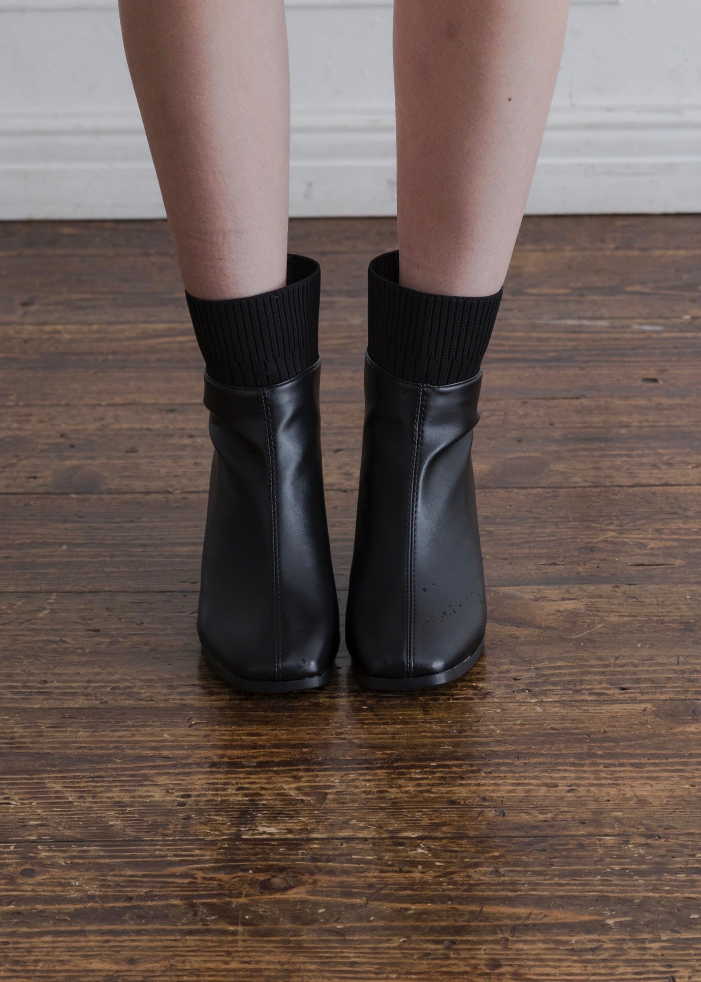 RIB SHORT BOOTS