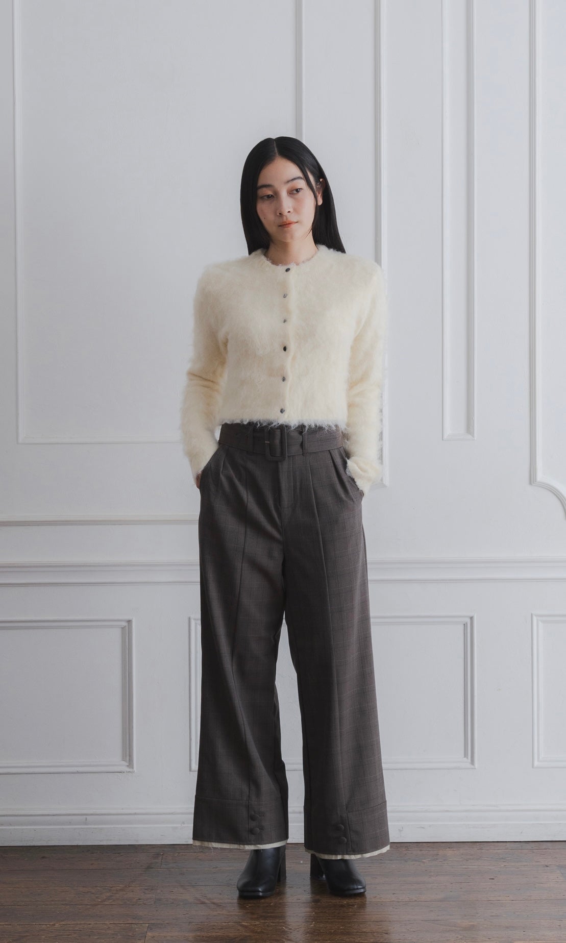 MOHAIR TOUCH CROPPED CARDIGAN