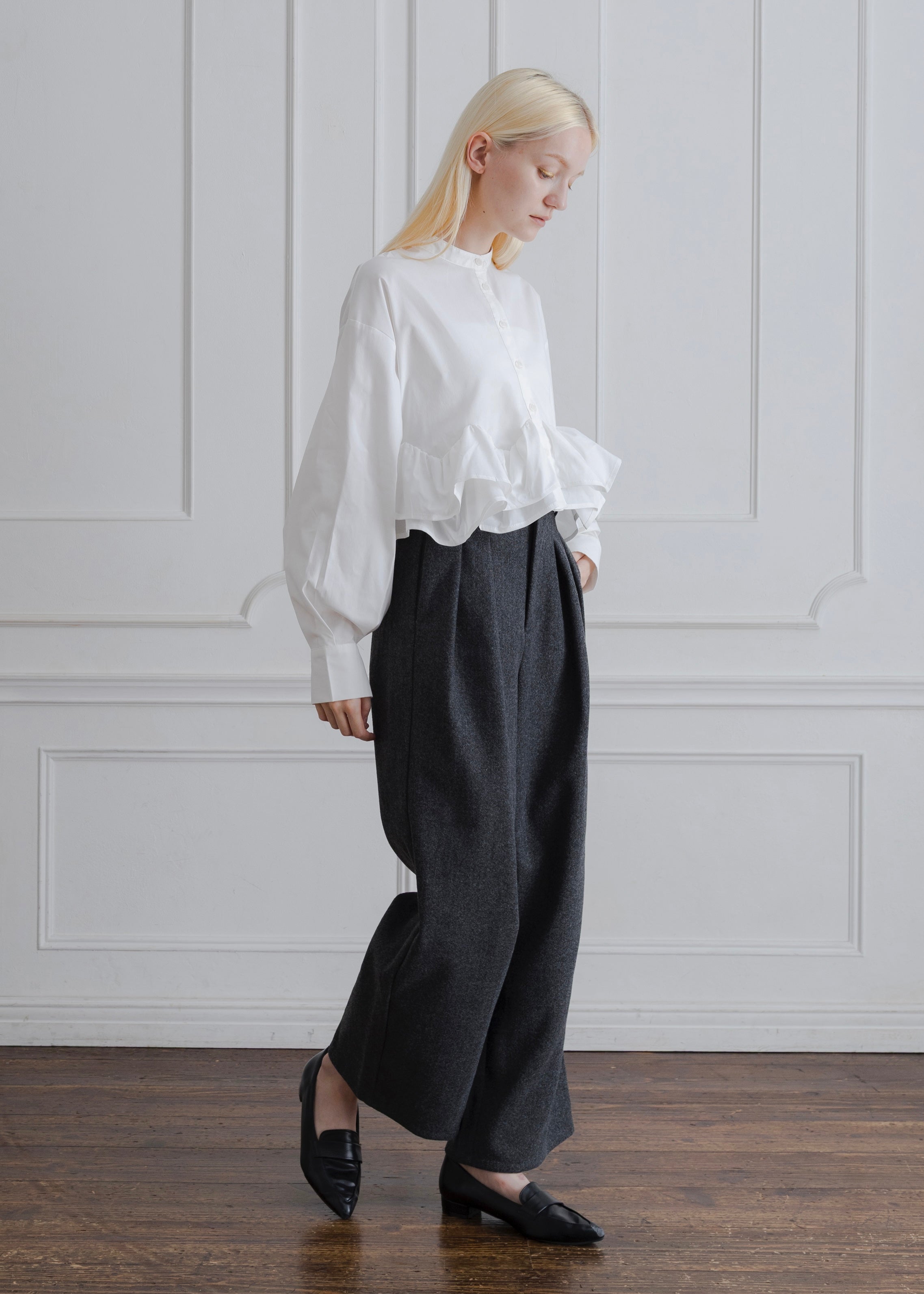 FRILL HEM BLOUSE
