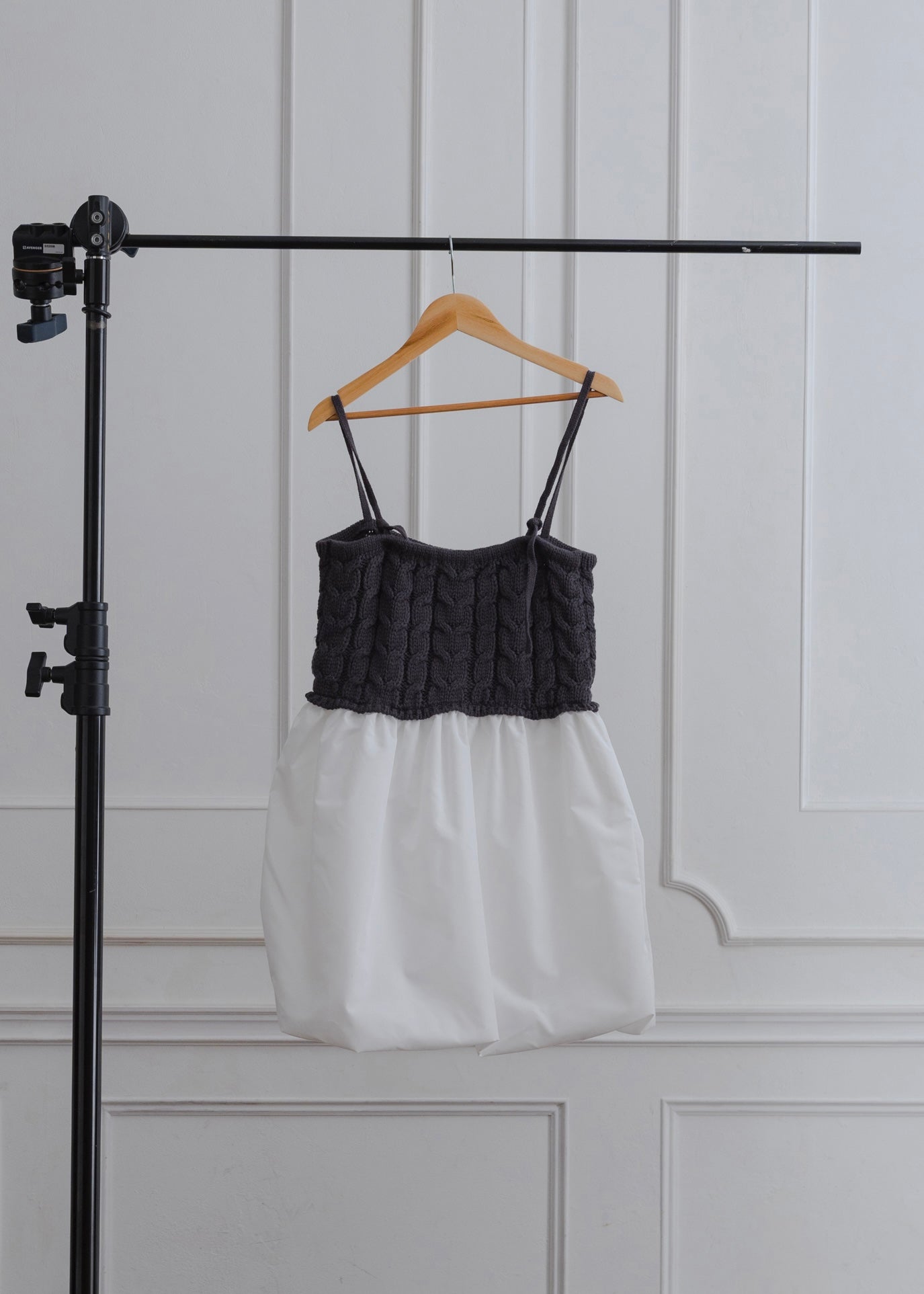 CABLE KNIT BALLOON CAMISOLE