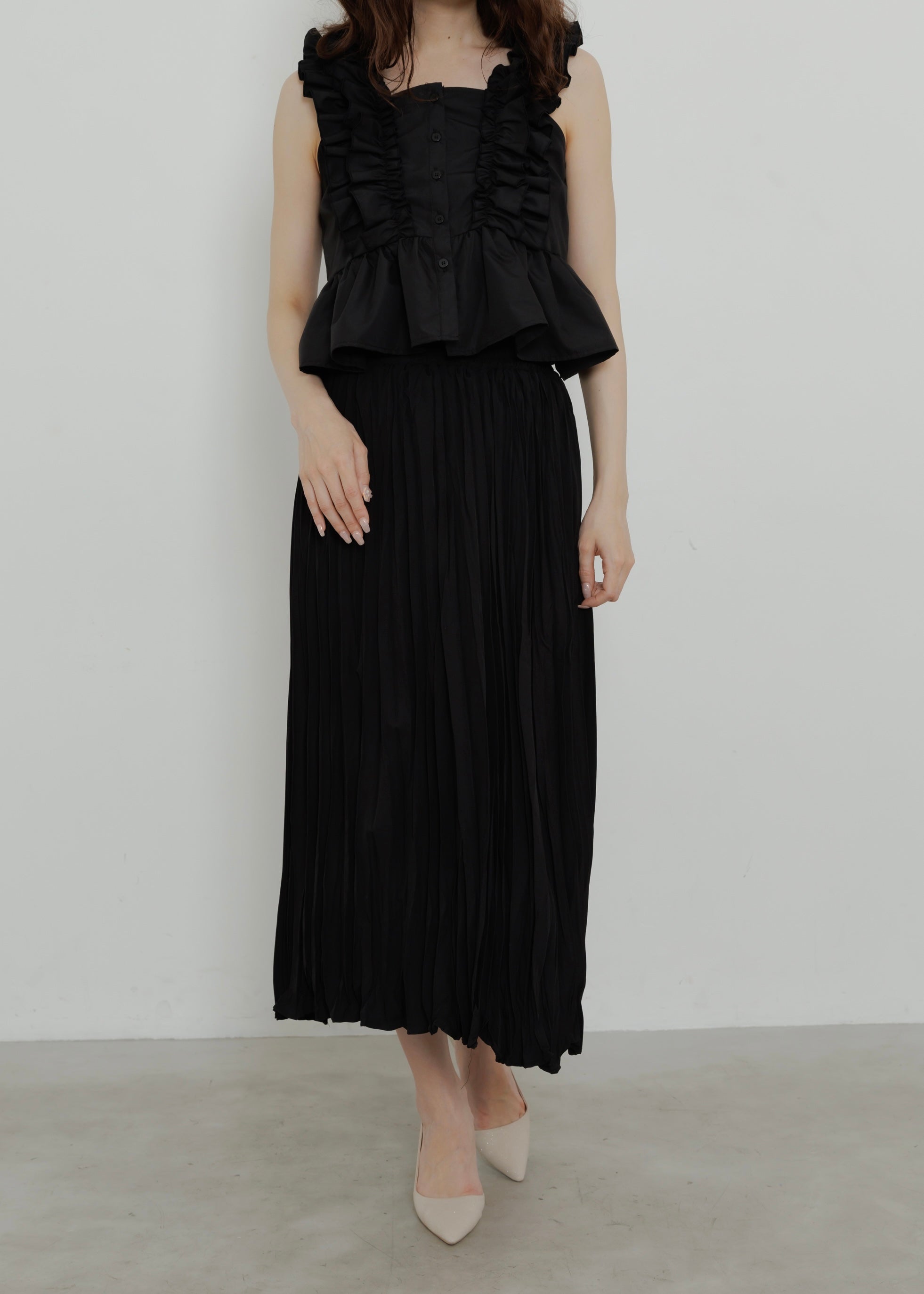 CRUSH PLEATS SKIRT