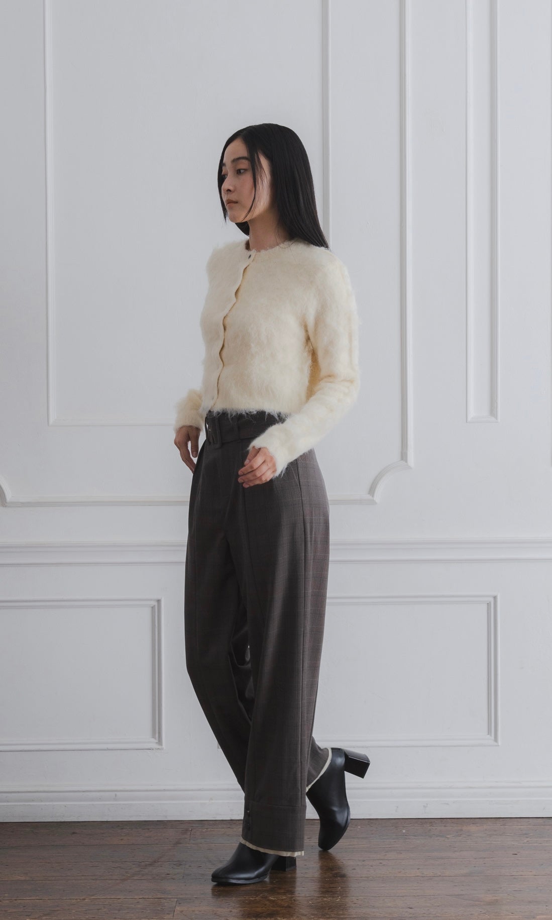 MOHAIR TOUCH CROPPED CARDIGAN