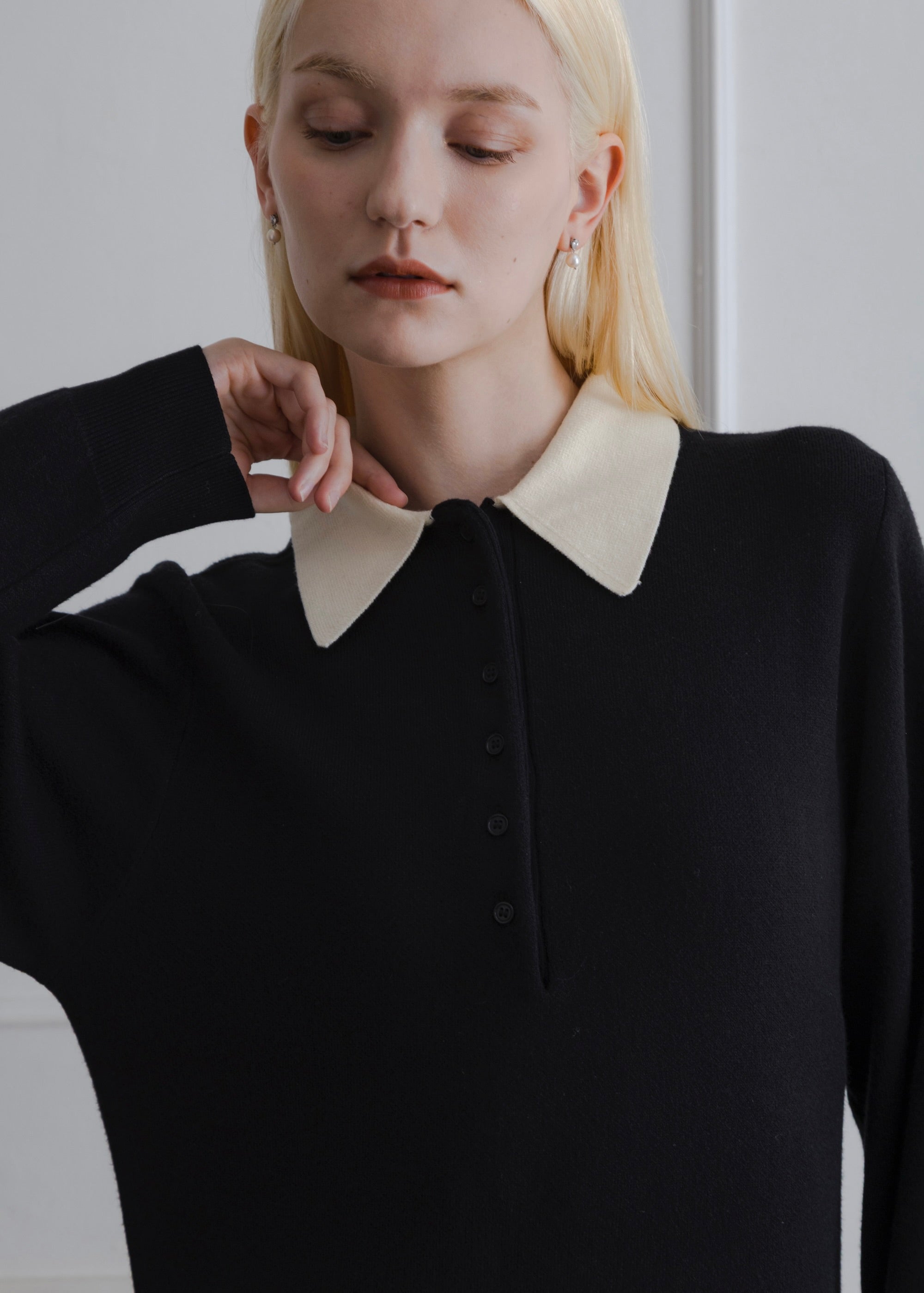 BICOLOR POLO KNIT DRESS