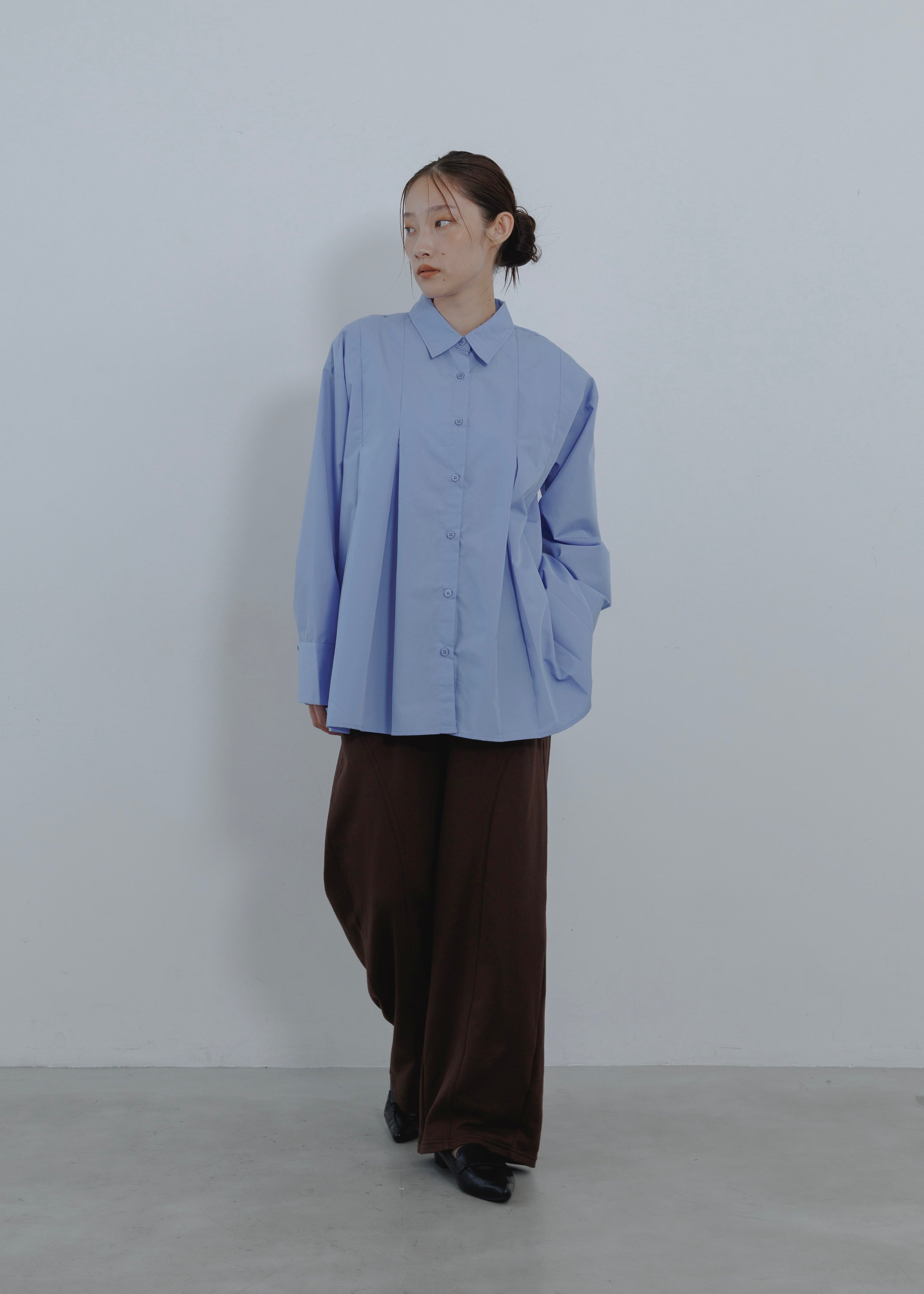 BROAD PLEATS SHIRT