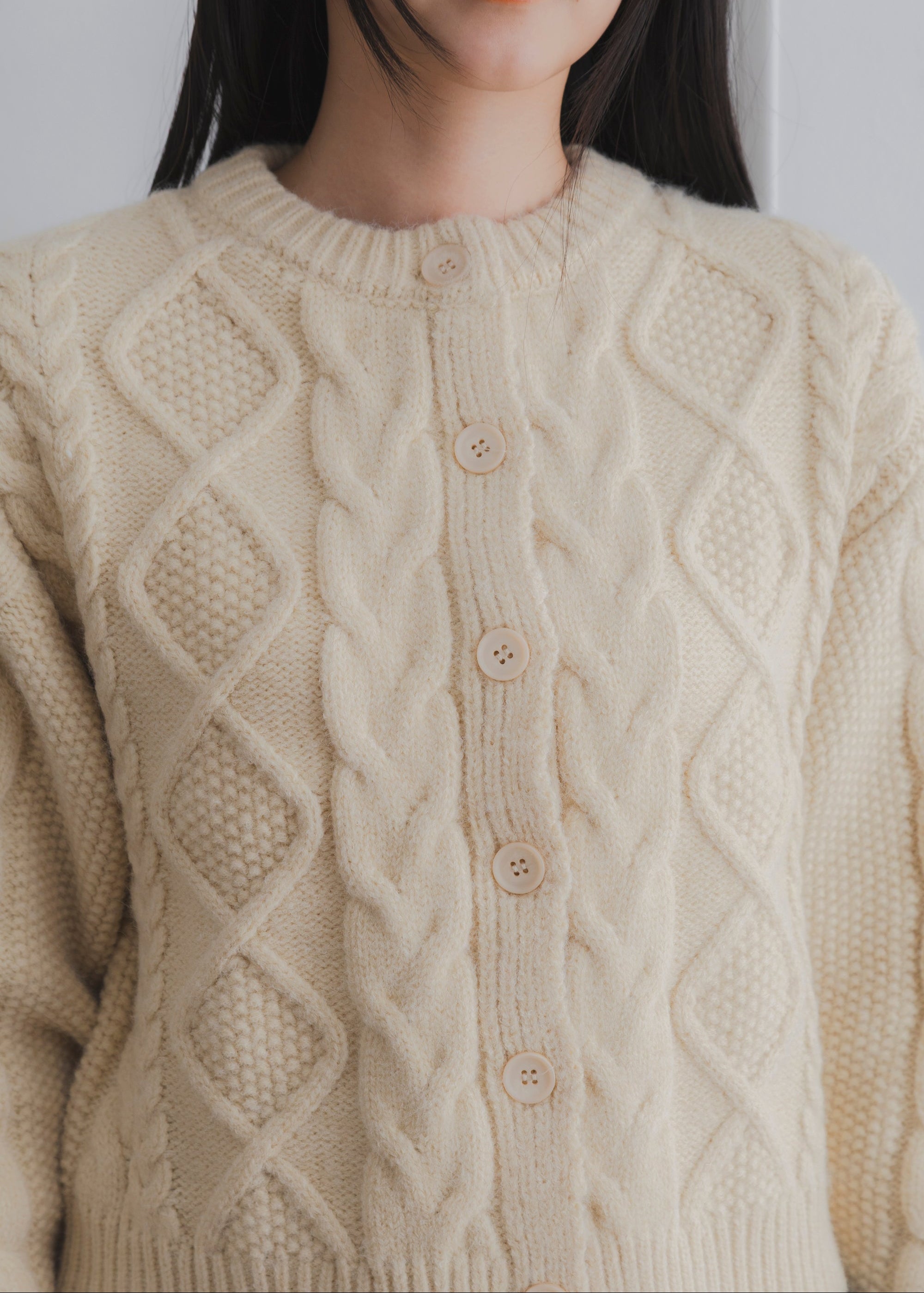 CABLE KNIT CARDIGAN