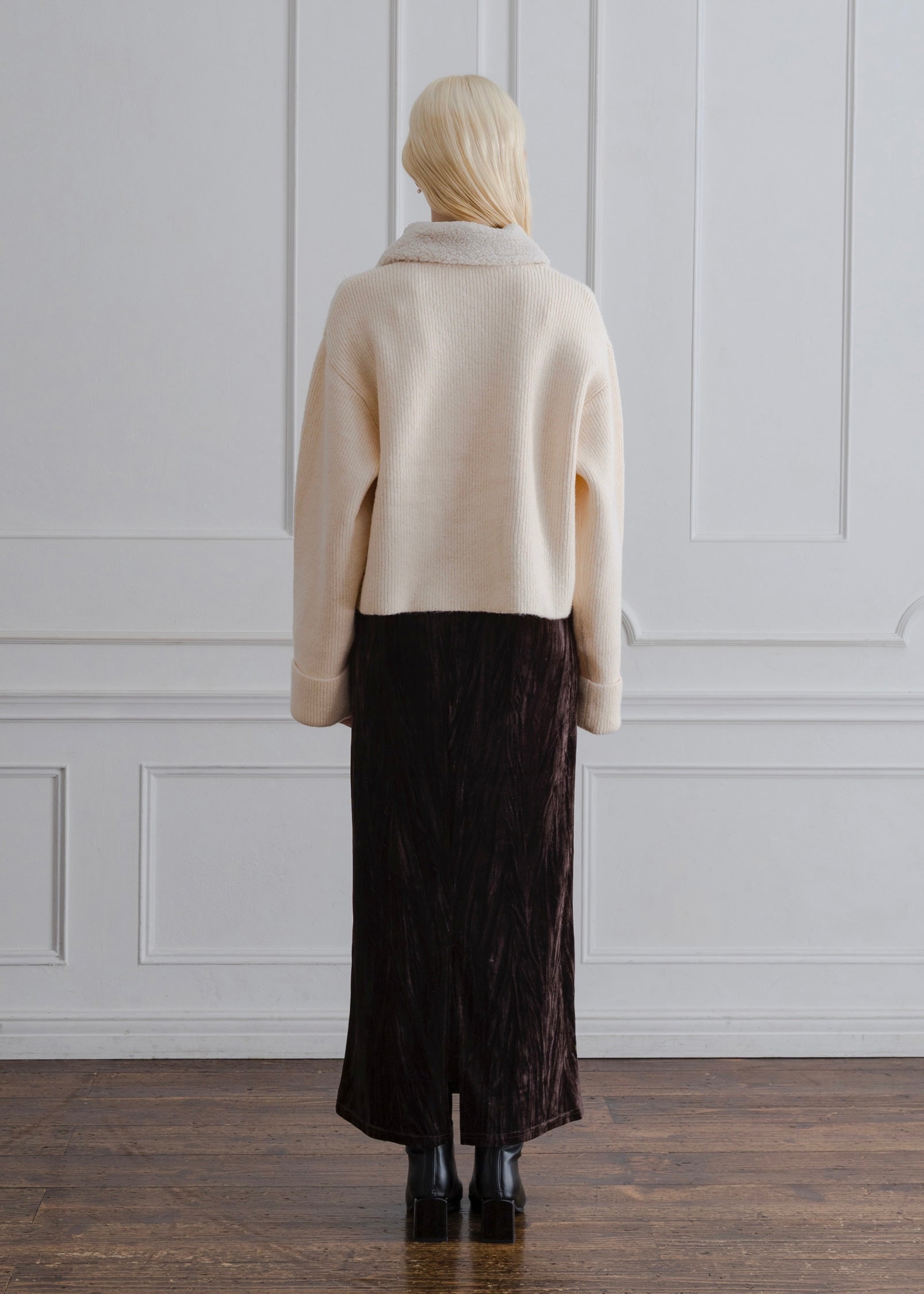BOA COLLAR CARDIGAN