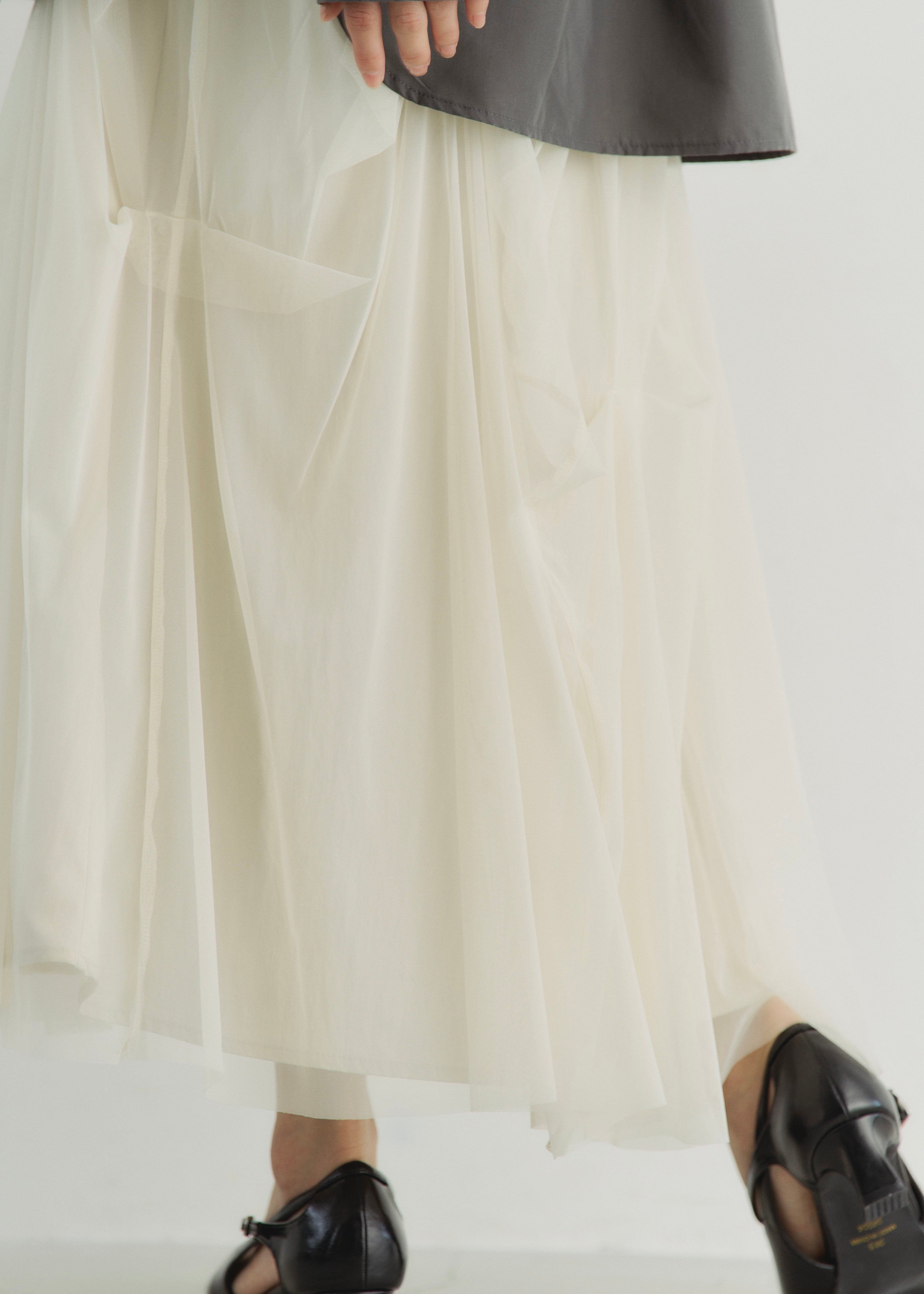 TULLE GATHER SKIRT