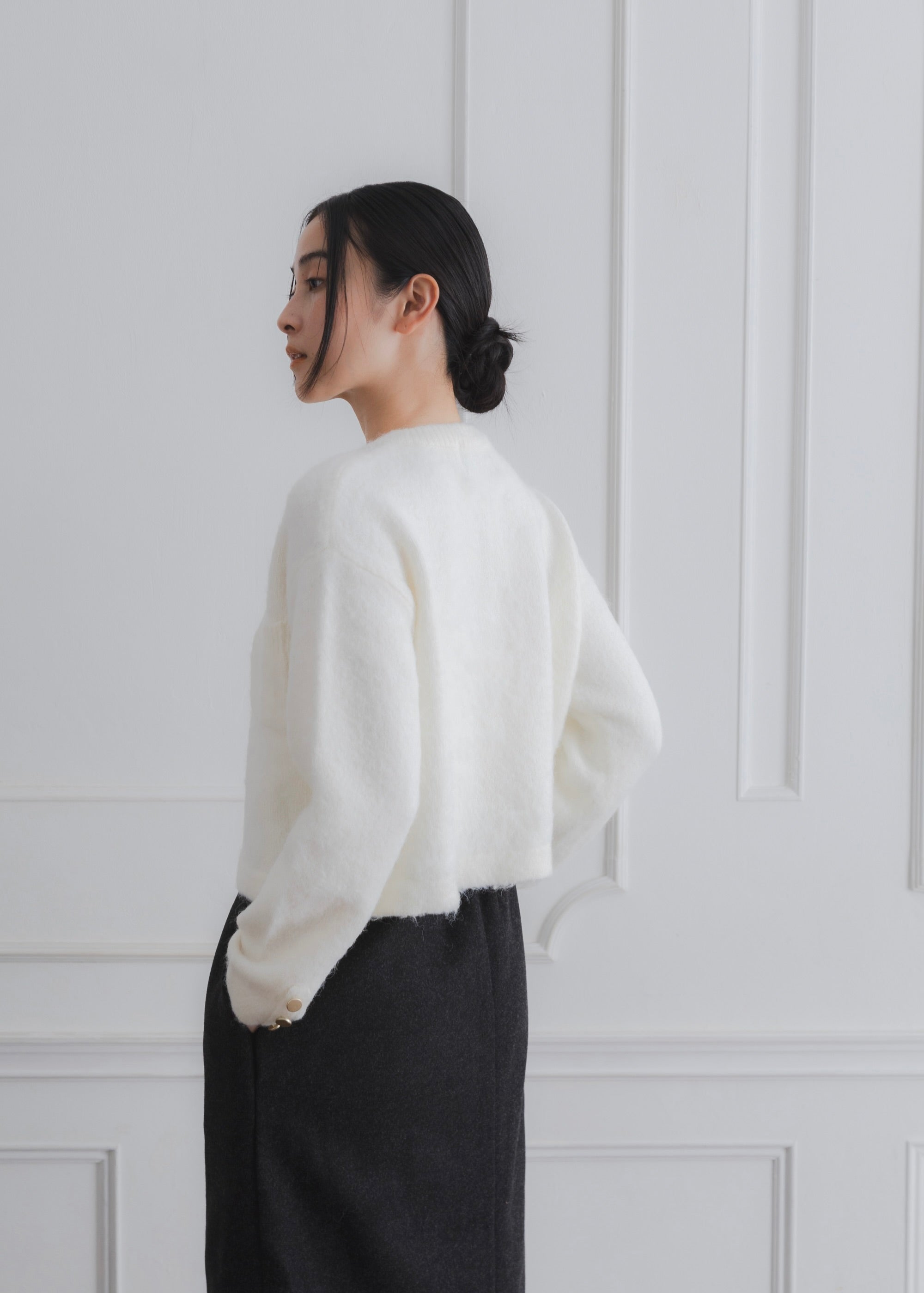 CROPPED SHAGGY CARDIGAN