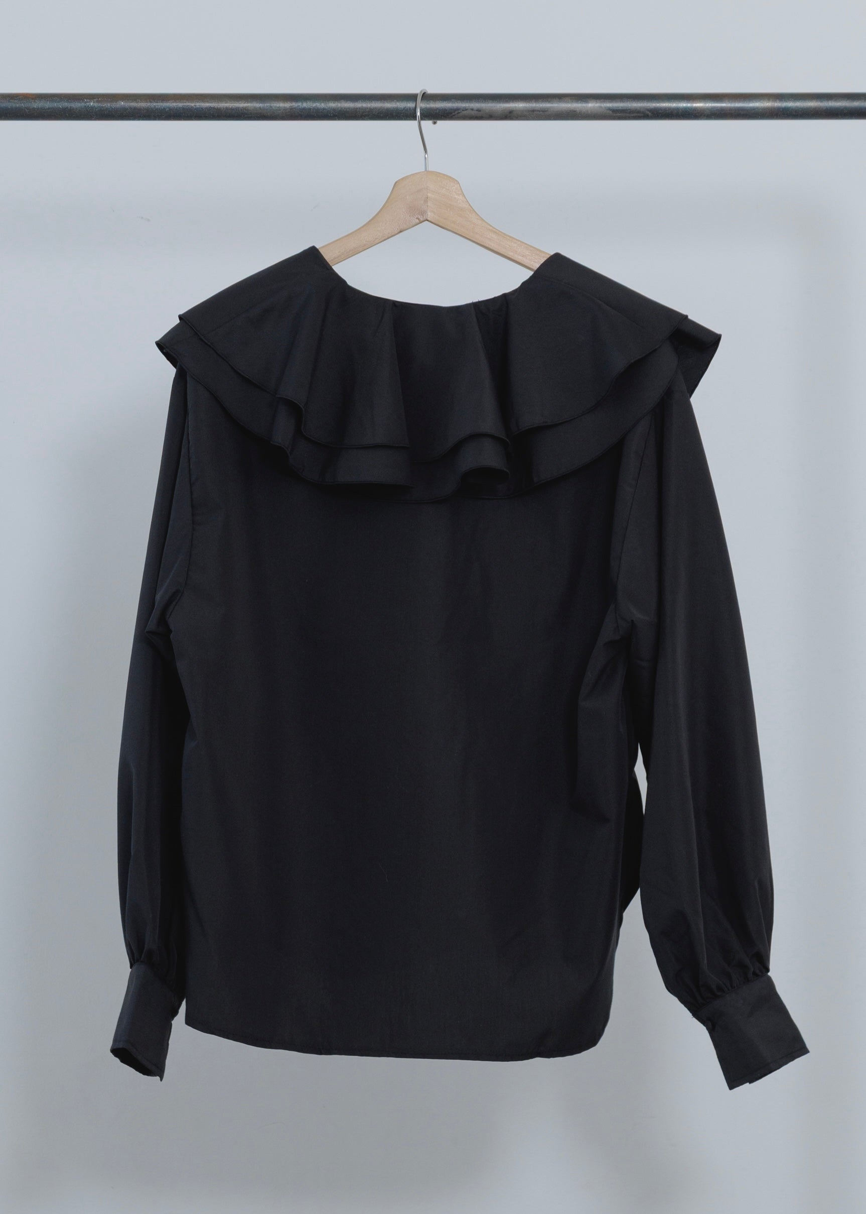 FRILL COLLAR SHIRT