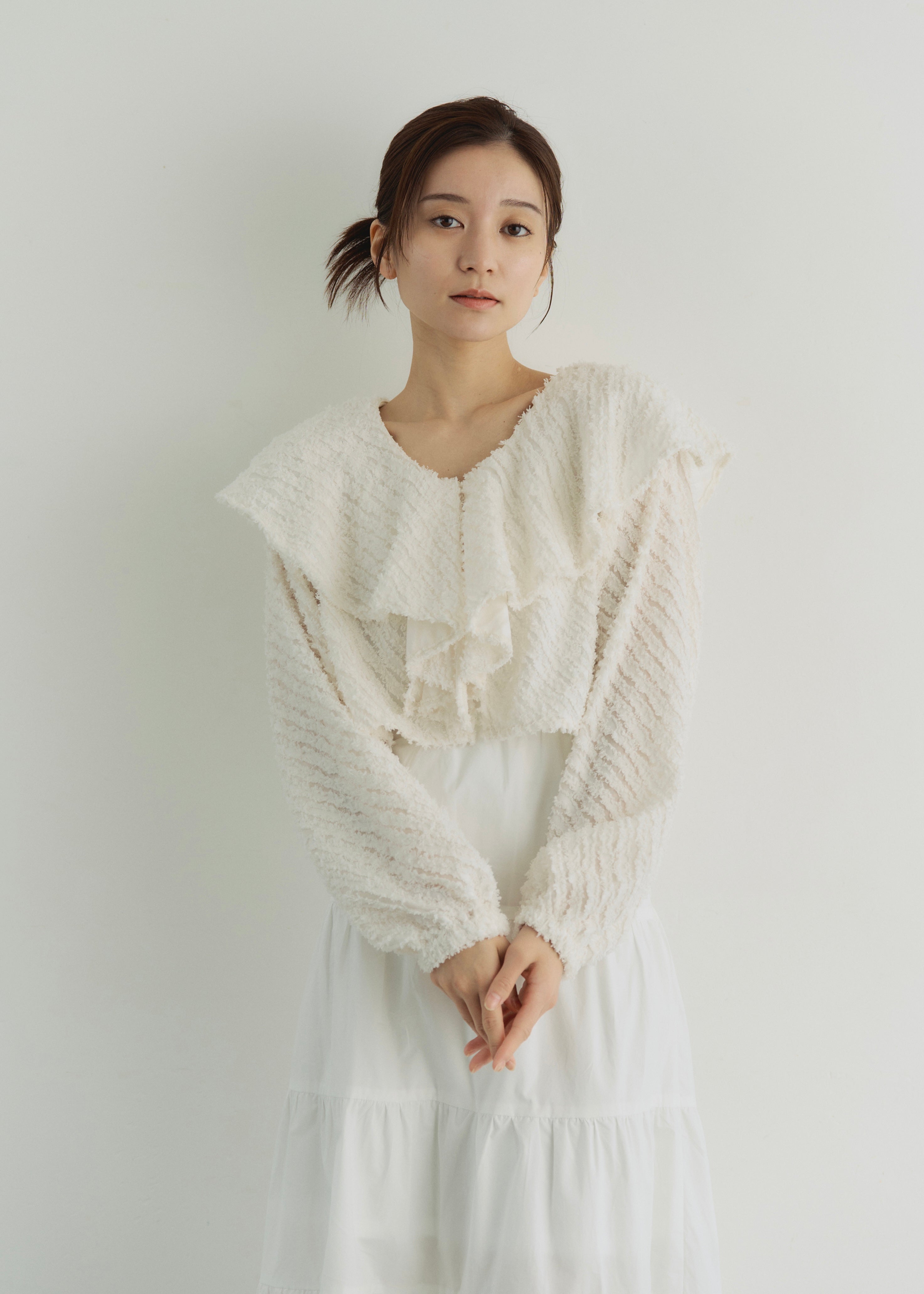 FRINGE CROPPED BLOUSE