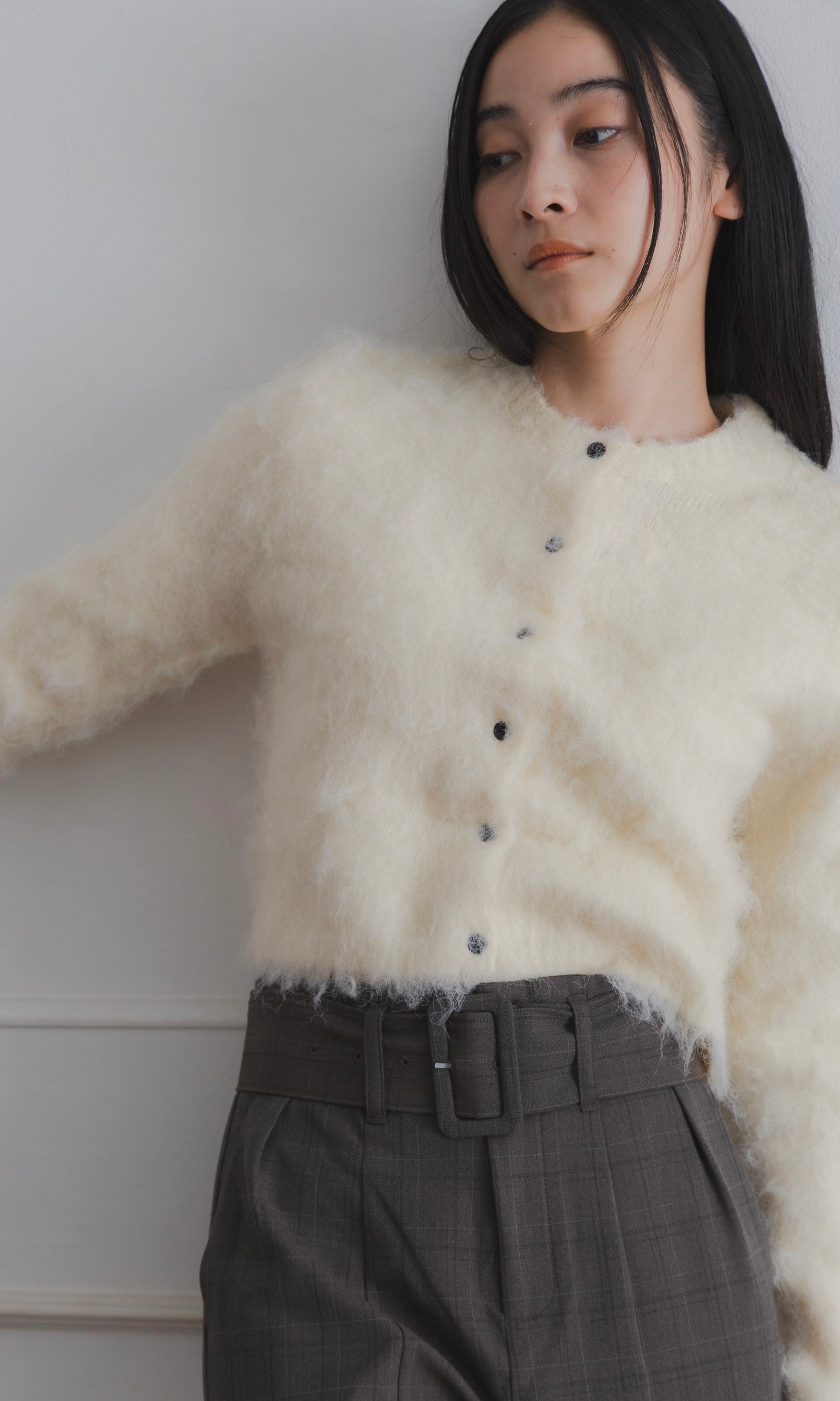 MOHAIR TOUCH CROPPED CARDIGAN