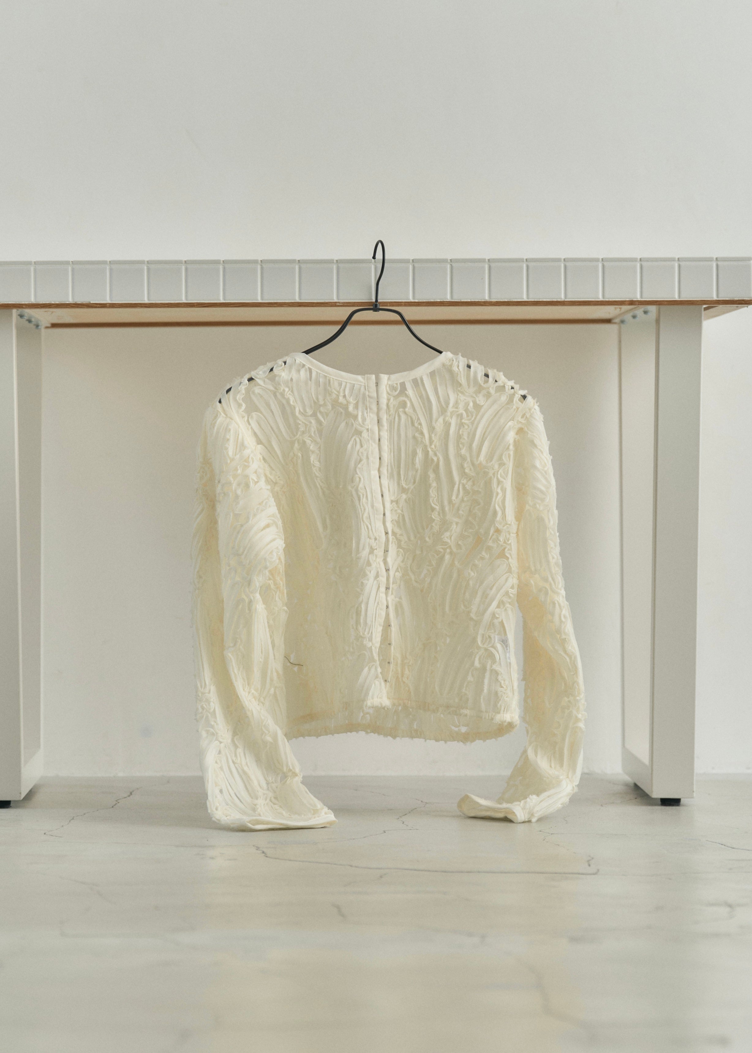 EMBROIDRED TULLE CARDIGAN