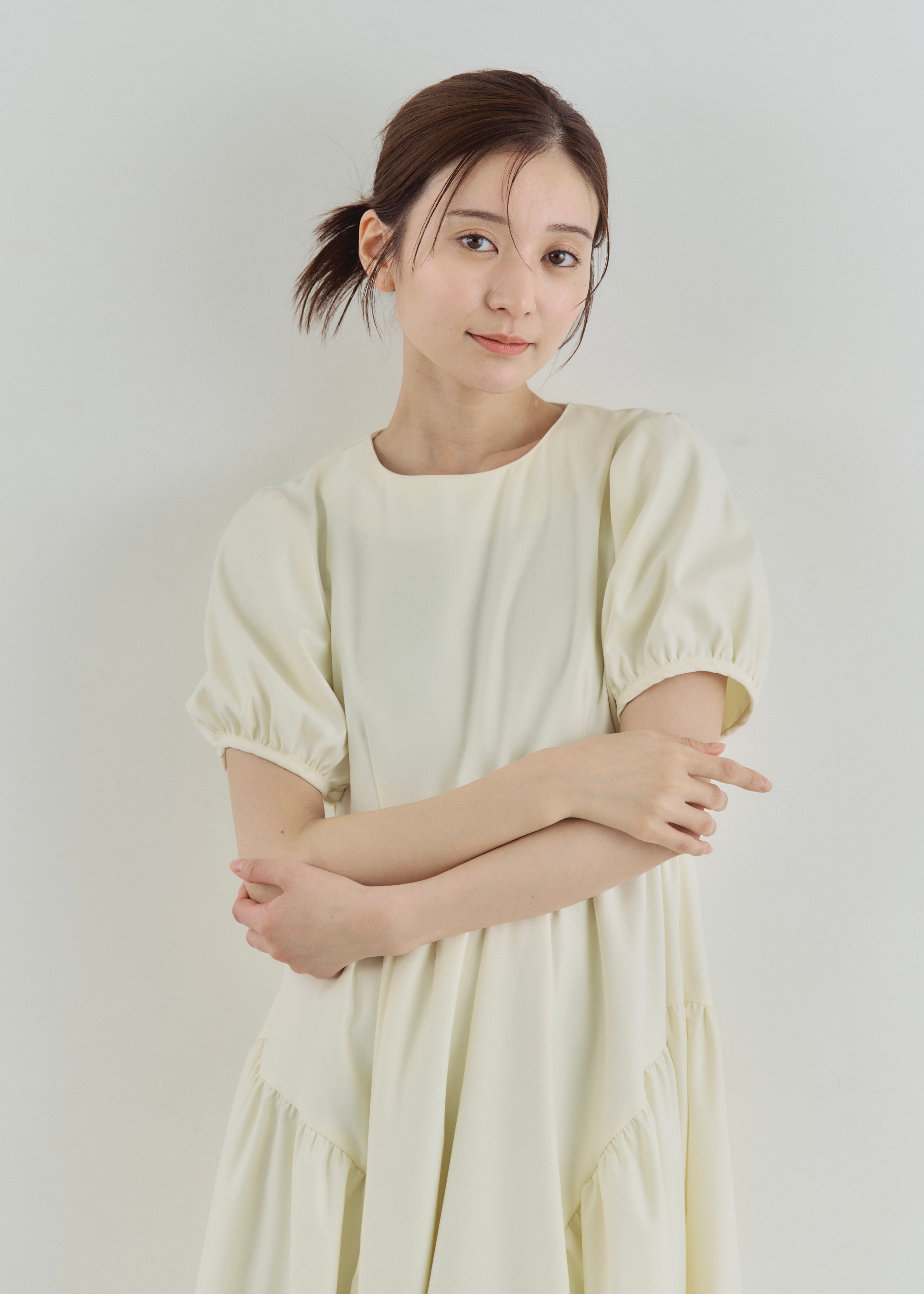 PUFF SLEEVE RIBBON DRESS