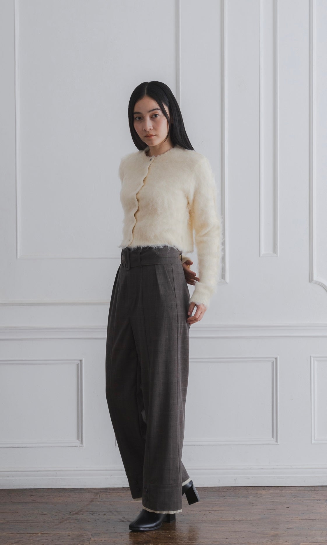 MOHAIR TOUCH CROPPED CARDIGAN