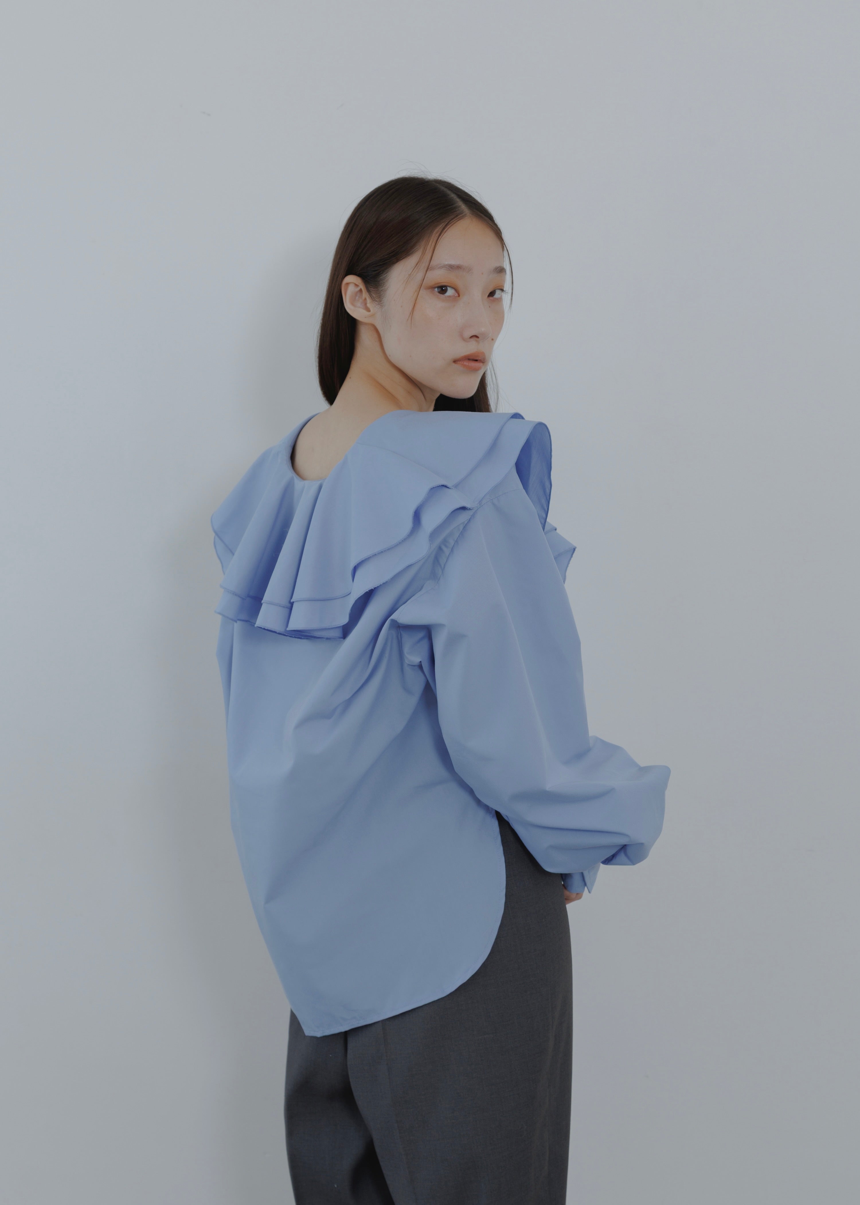 FRILL COLLAR SHIRT
