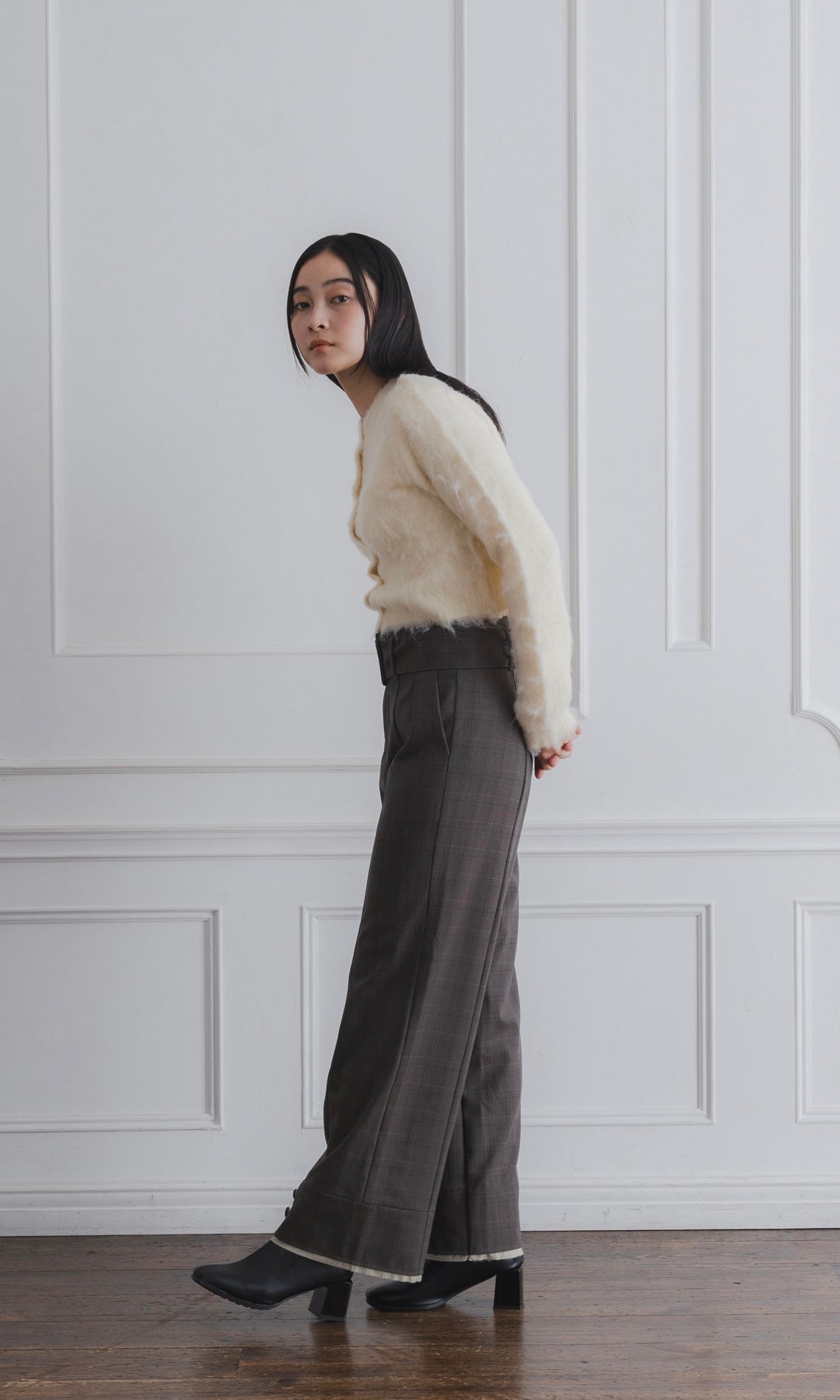 MOHAIR TOUCH CROPPED CARDIGAN