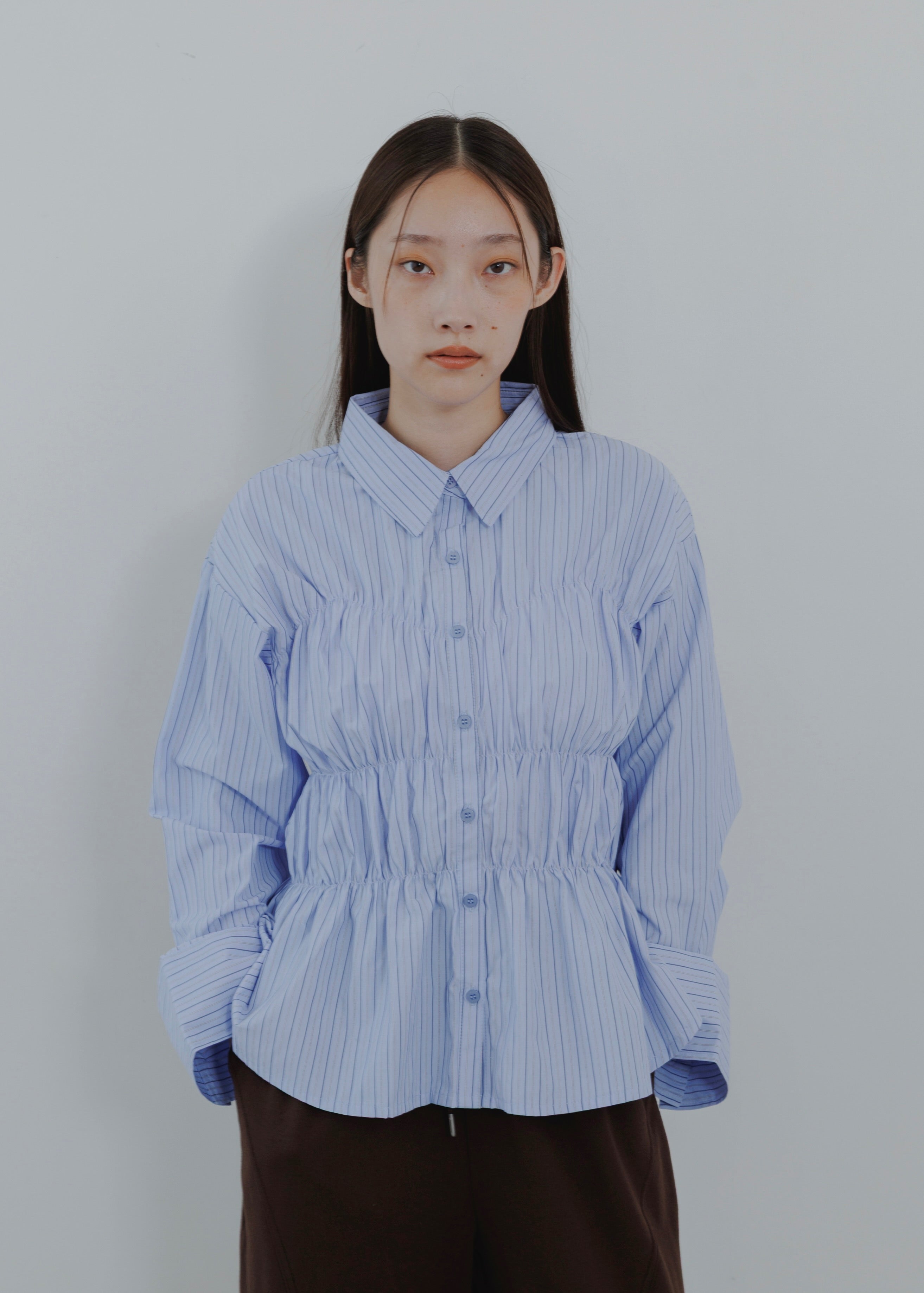 STRIPE SHIRRING SHIRT