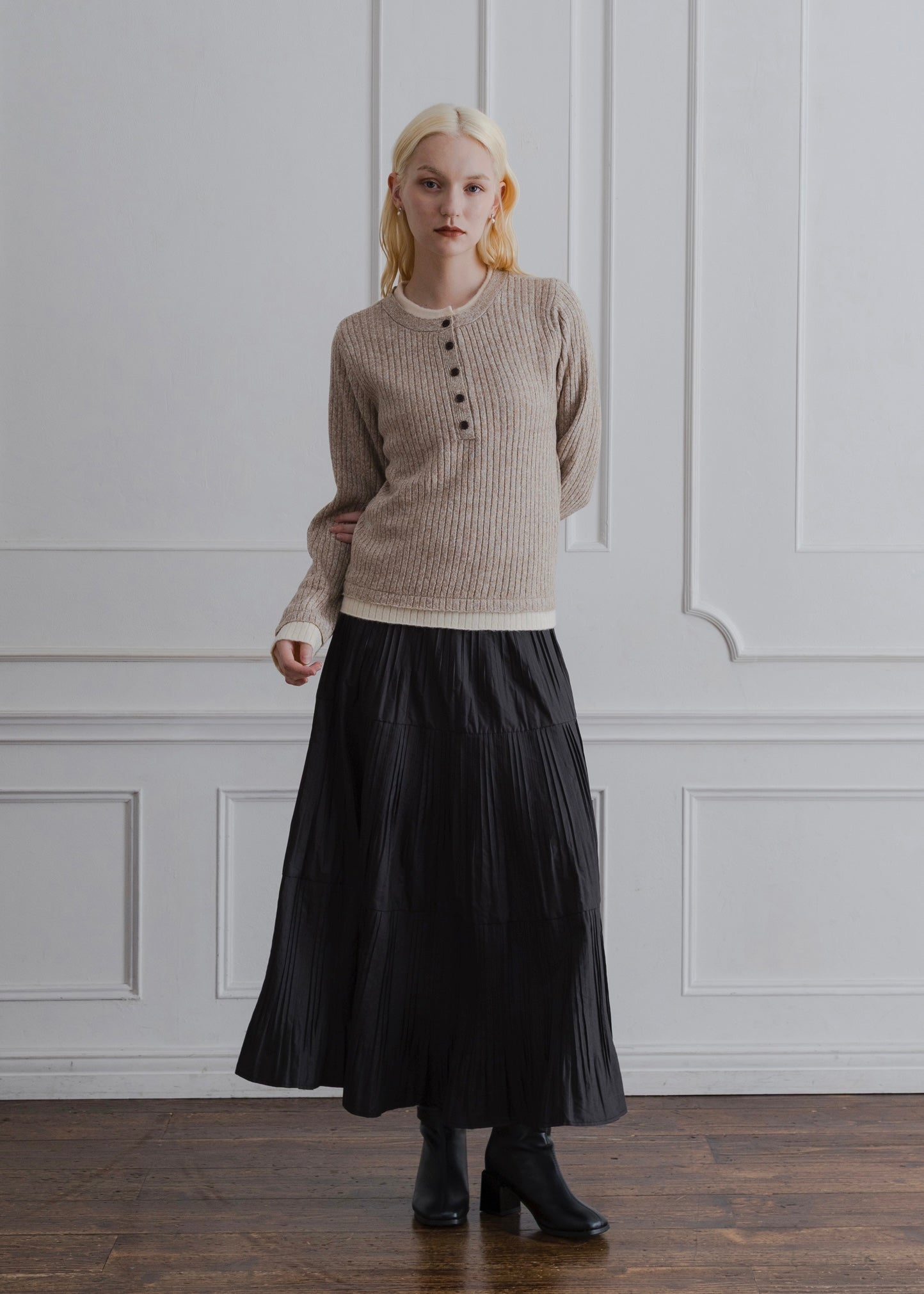 LAYERED MIX KNIT