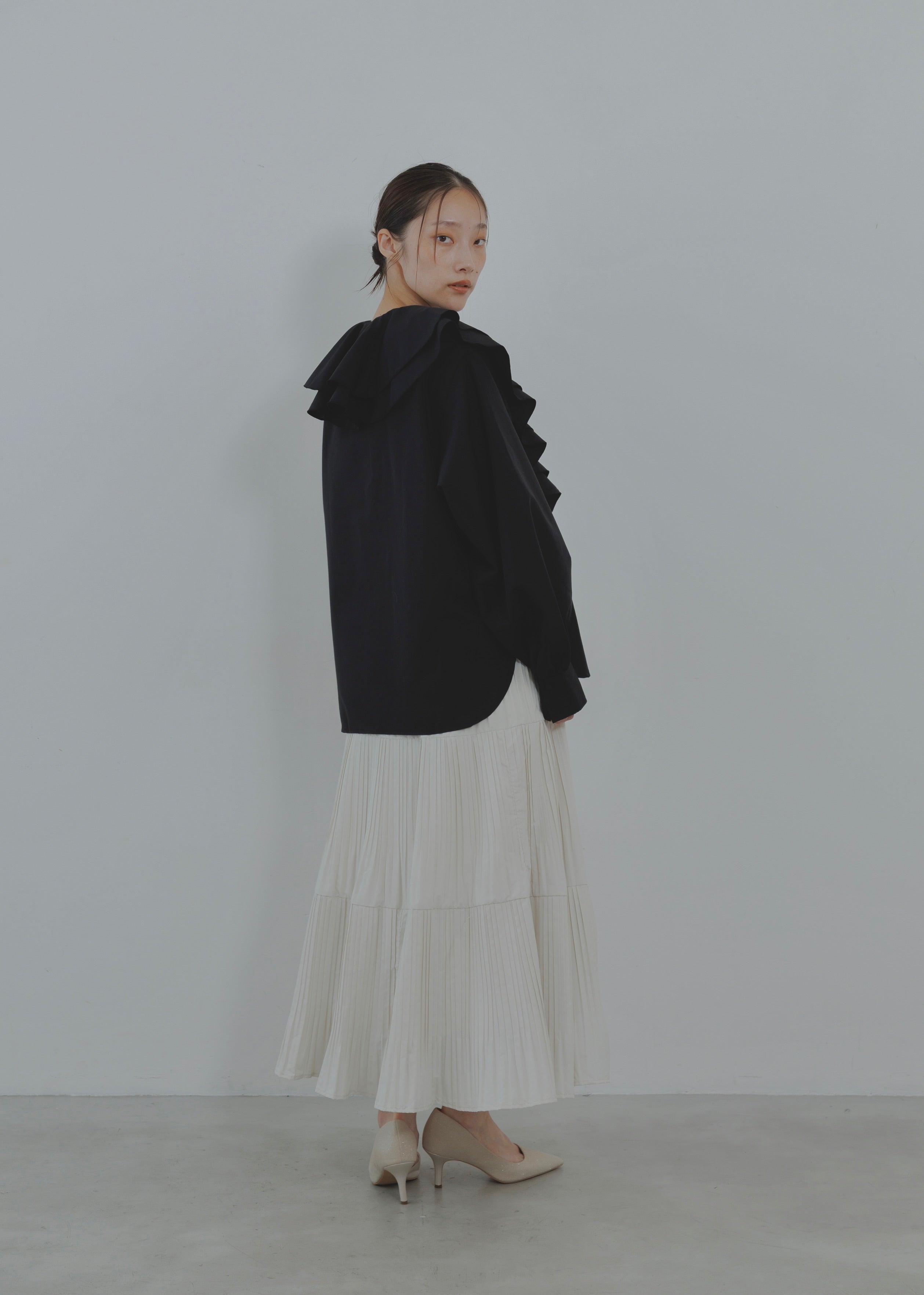 FRILL COLLAR SHIRT