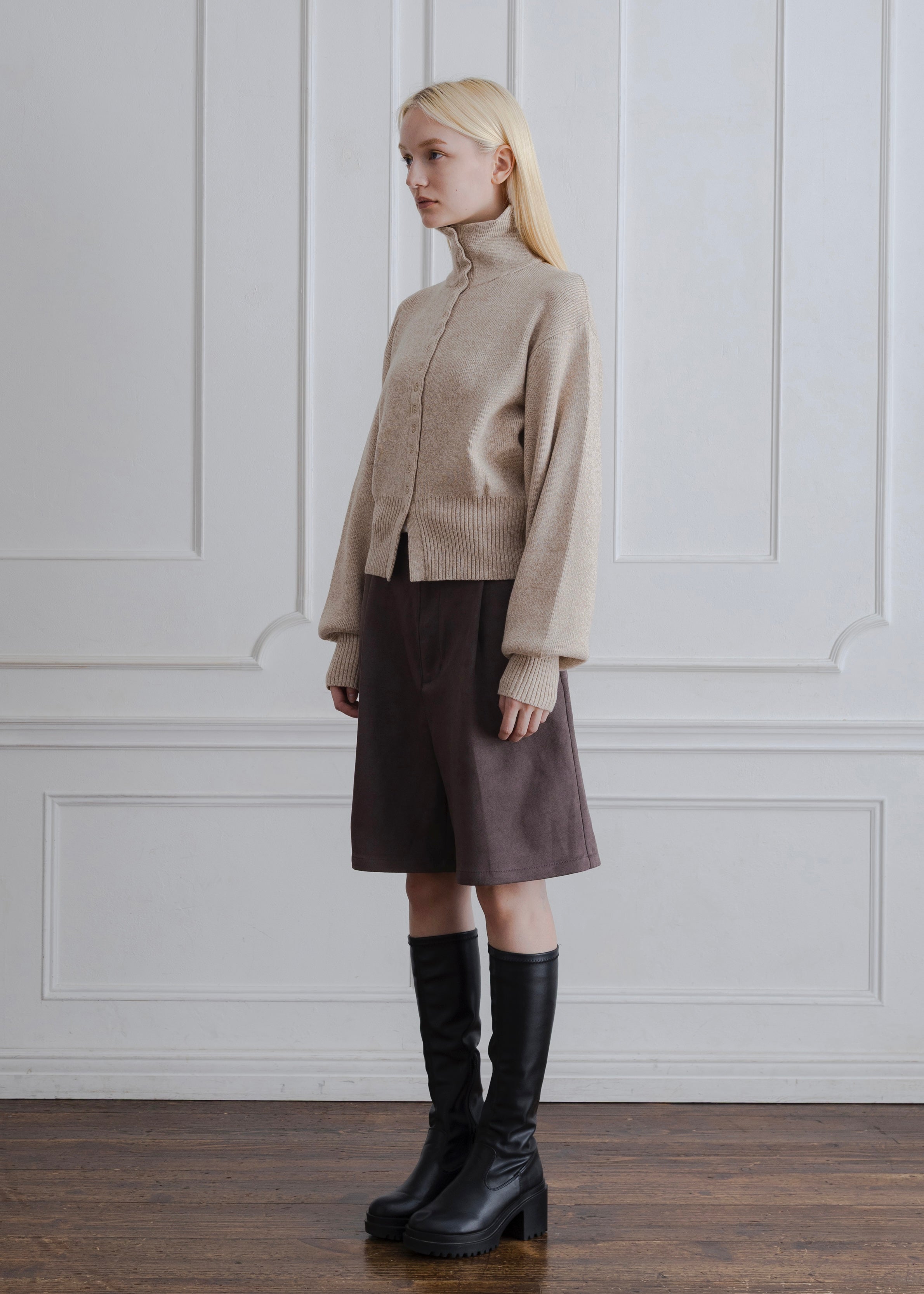 HIGH NECK CARDIGAN