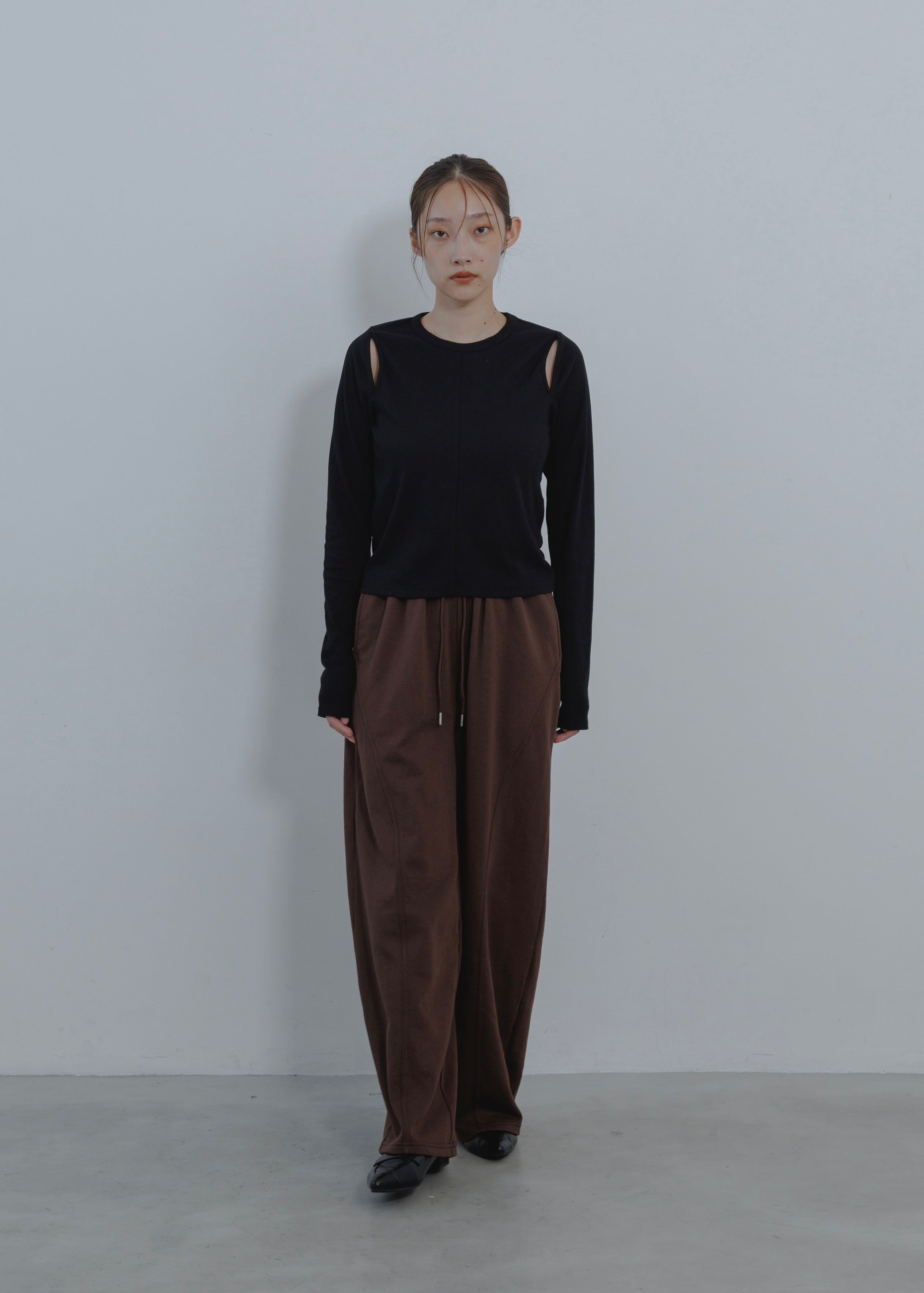 CUT OUT PULLOVER
