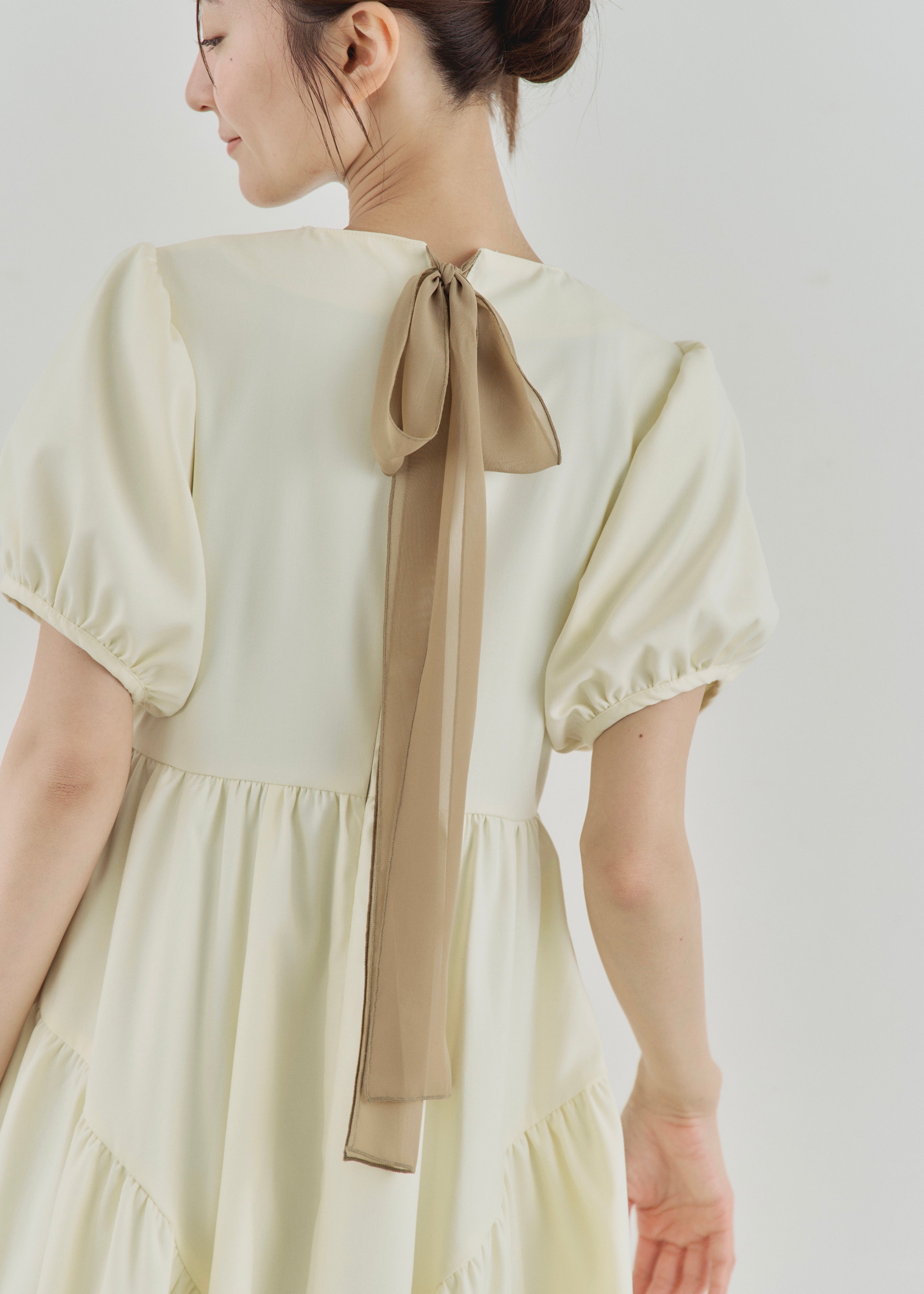 新品未使用　【YOURMLE】 PUFF SLEEVE RIBBON DRESS PUFF SLEEVE RIBBON DRESS