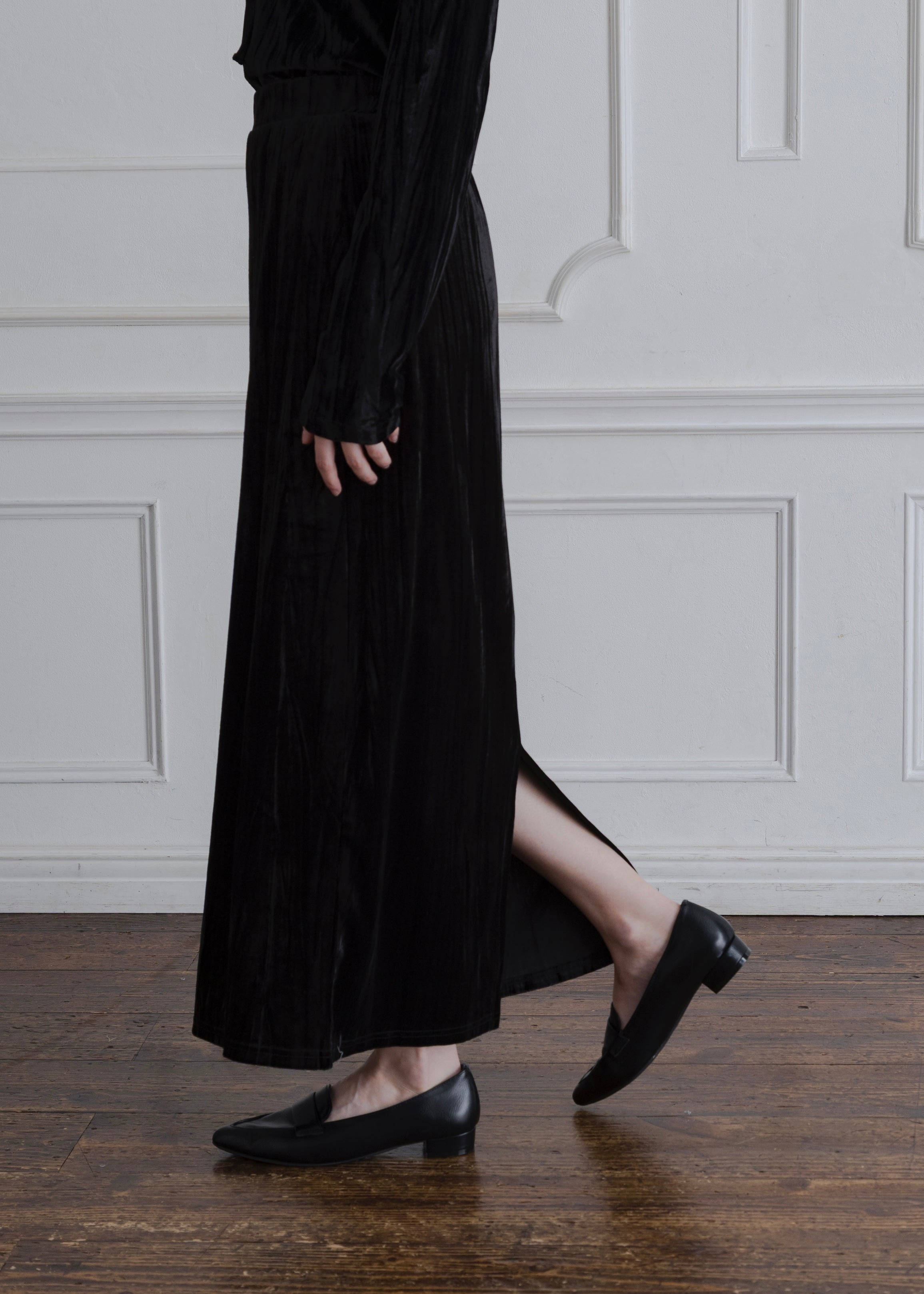 CRUSH VELOUR SKIRT