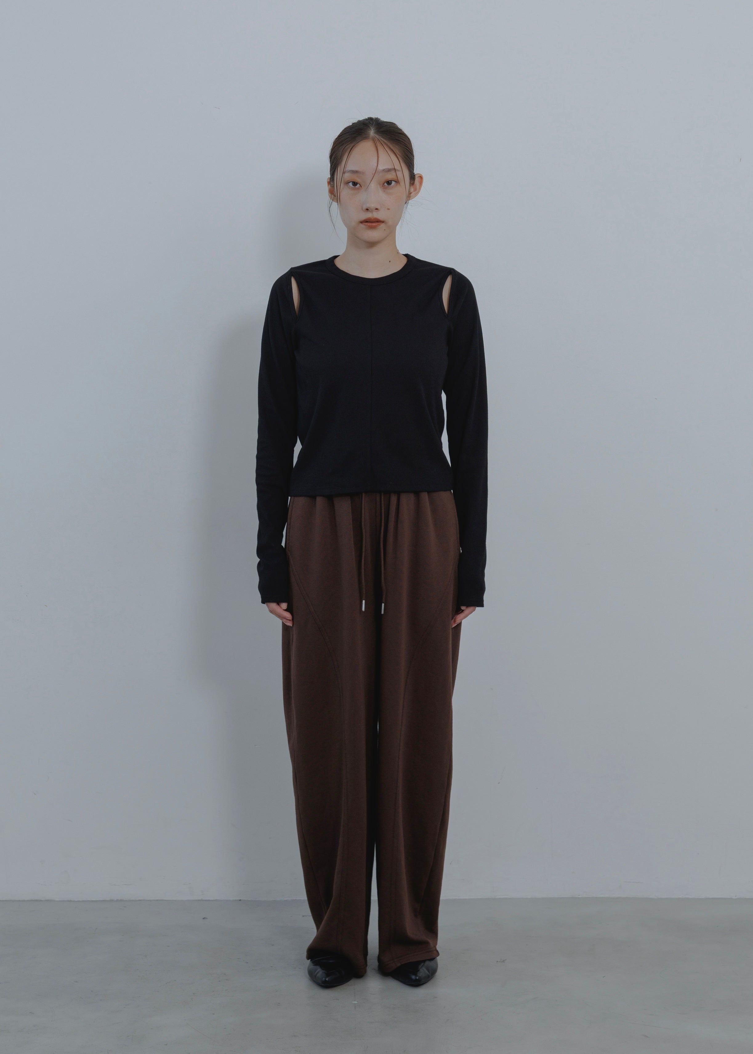 CUT OUT PULLOVER