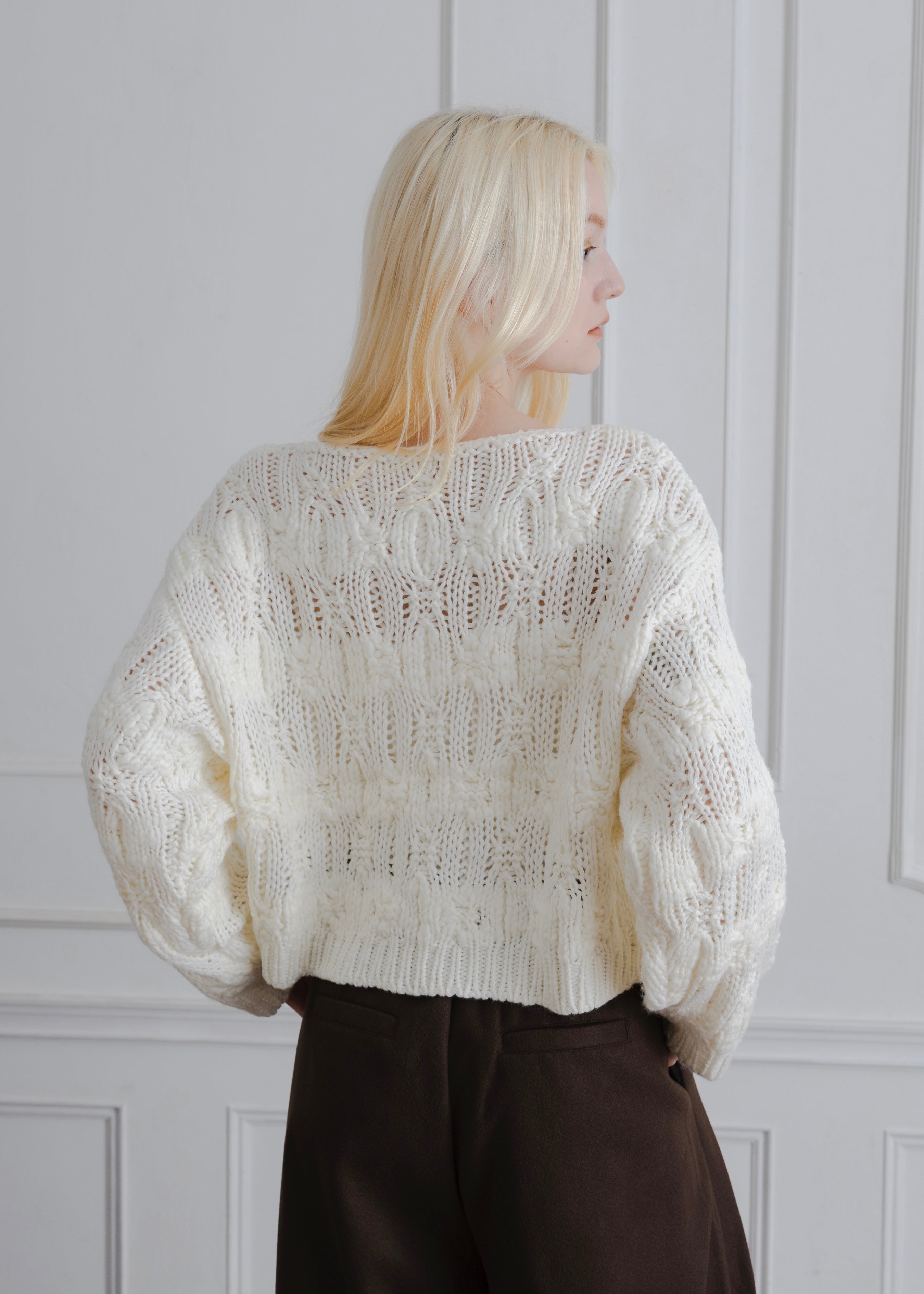 CROPPED KNIT PULLOVER