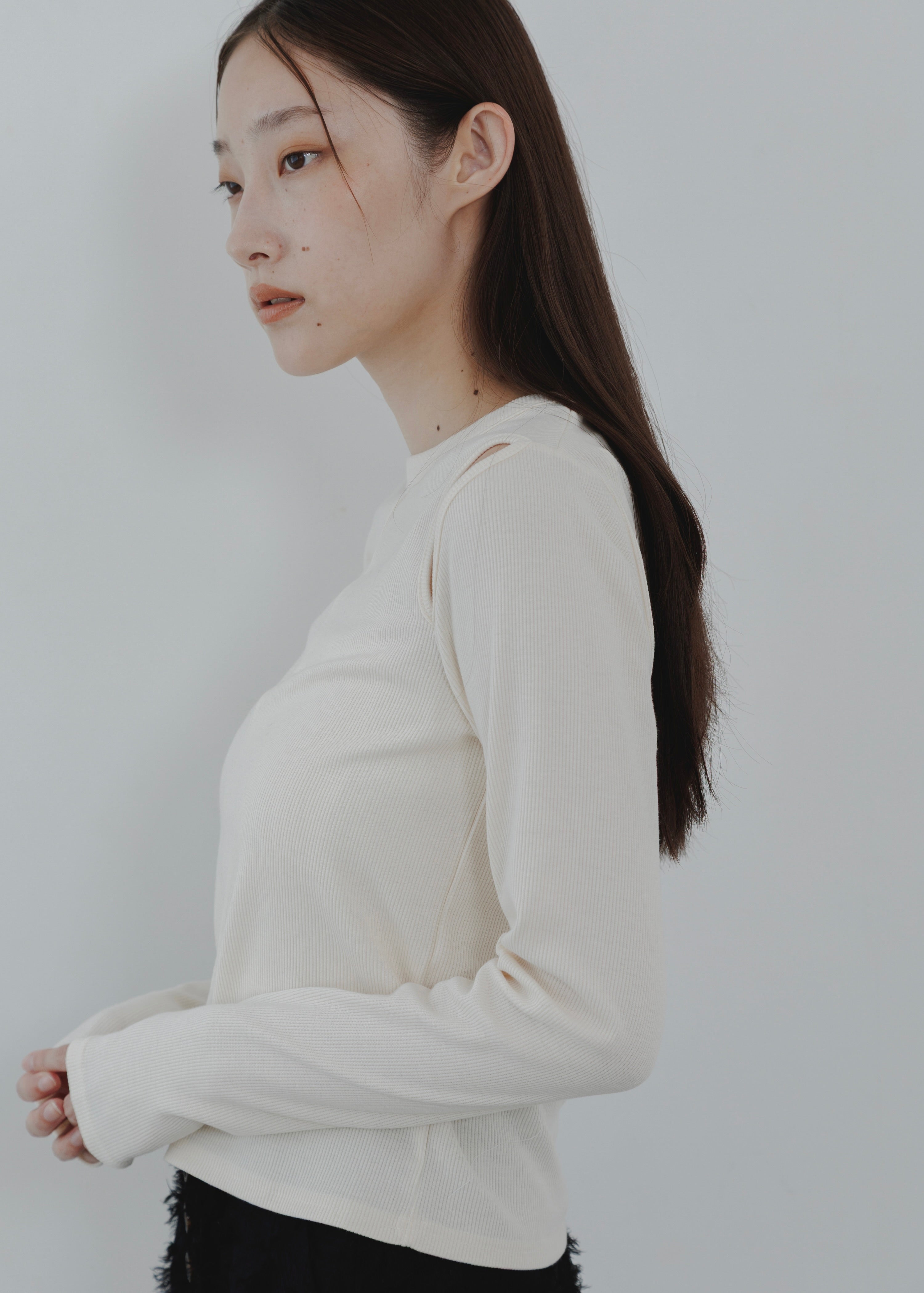 CUT OUT PULLOVER