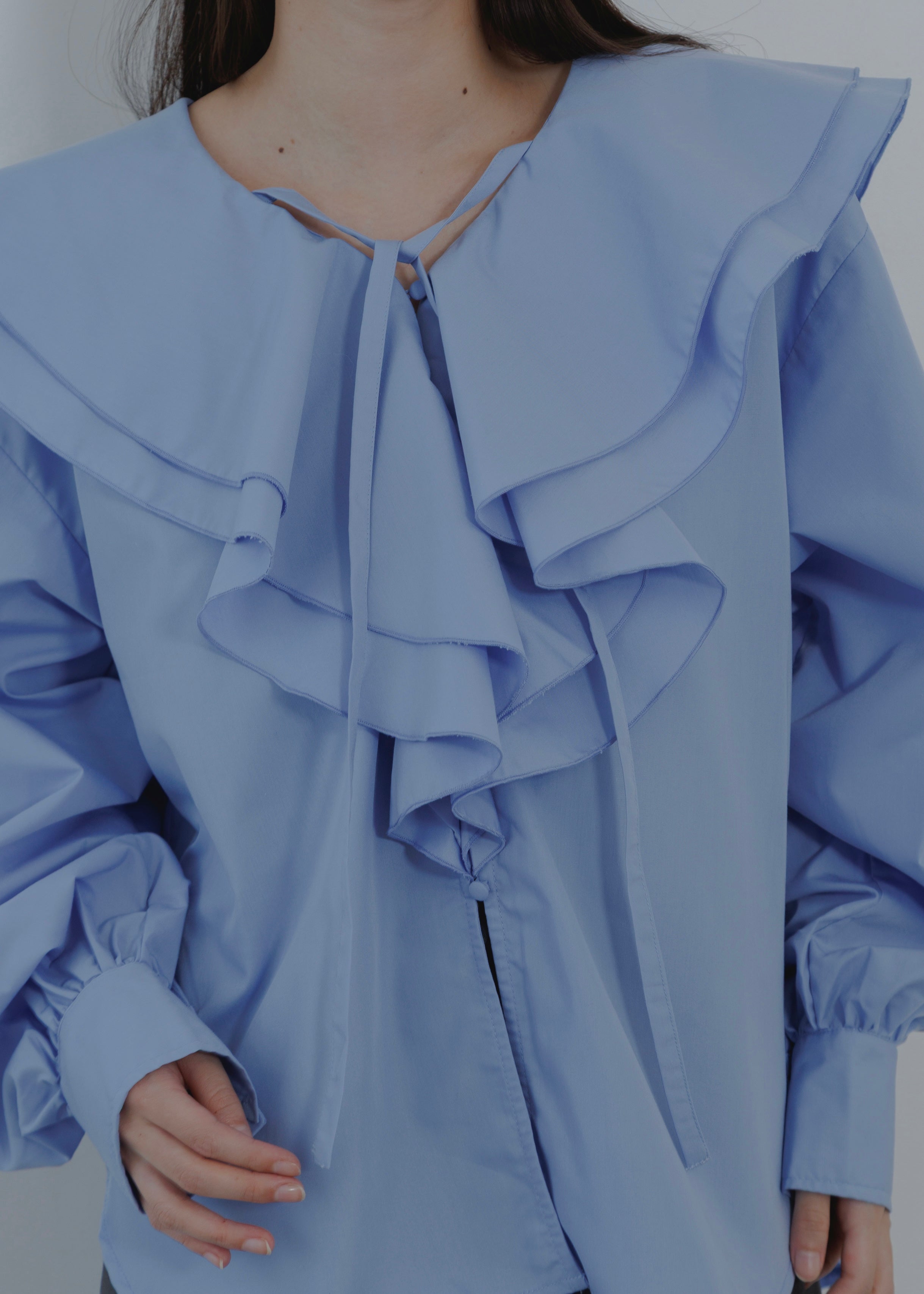 FRILL COLLAR SHIRT