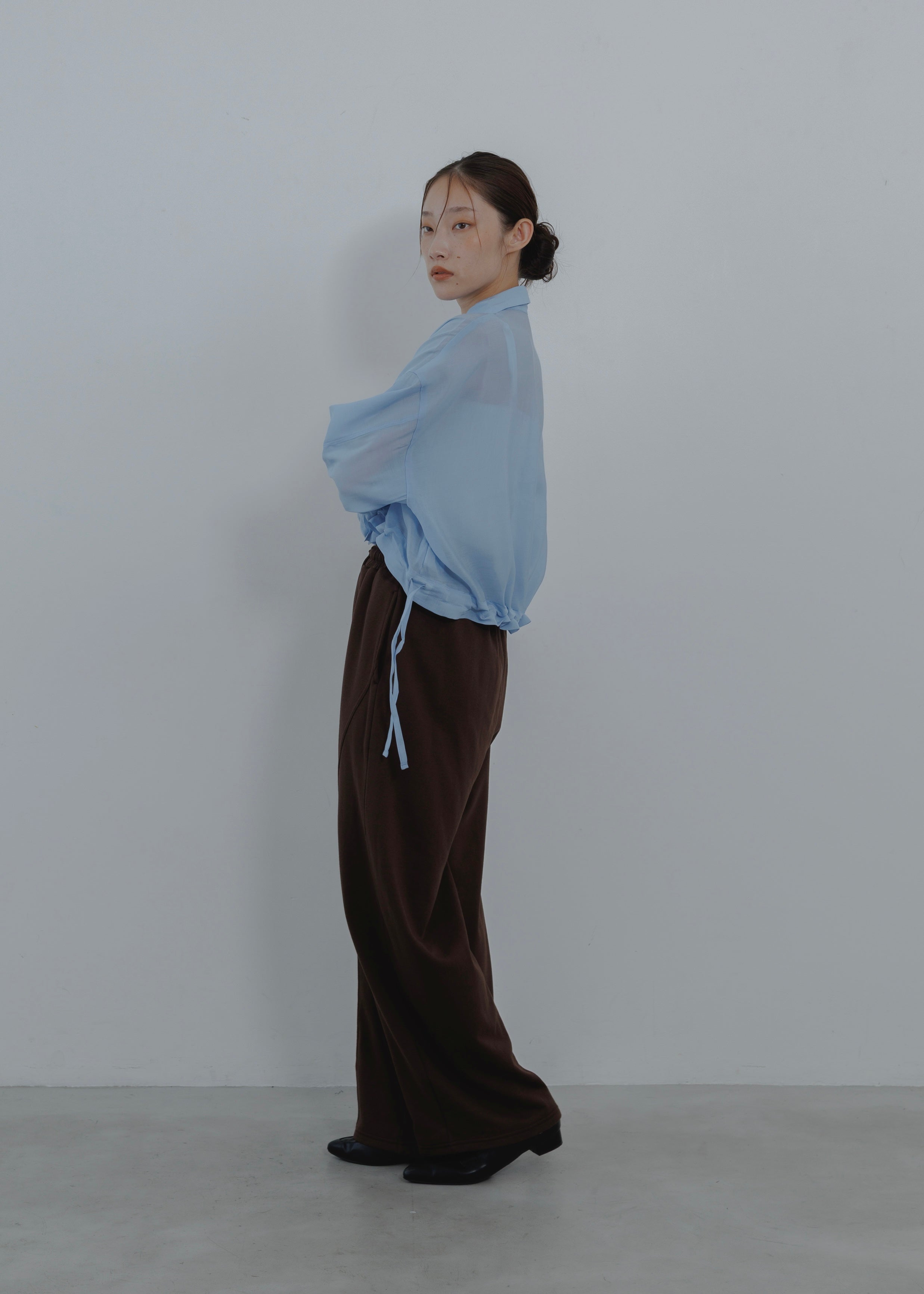 SHEER GATHER SHORT BLOUSE